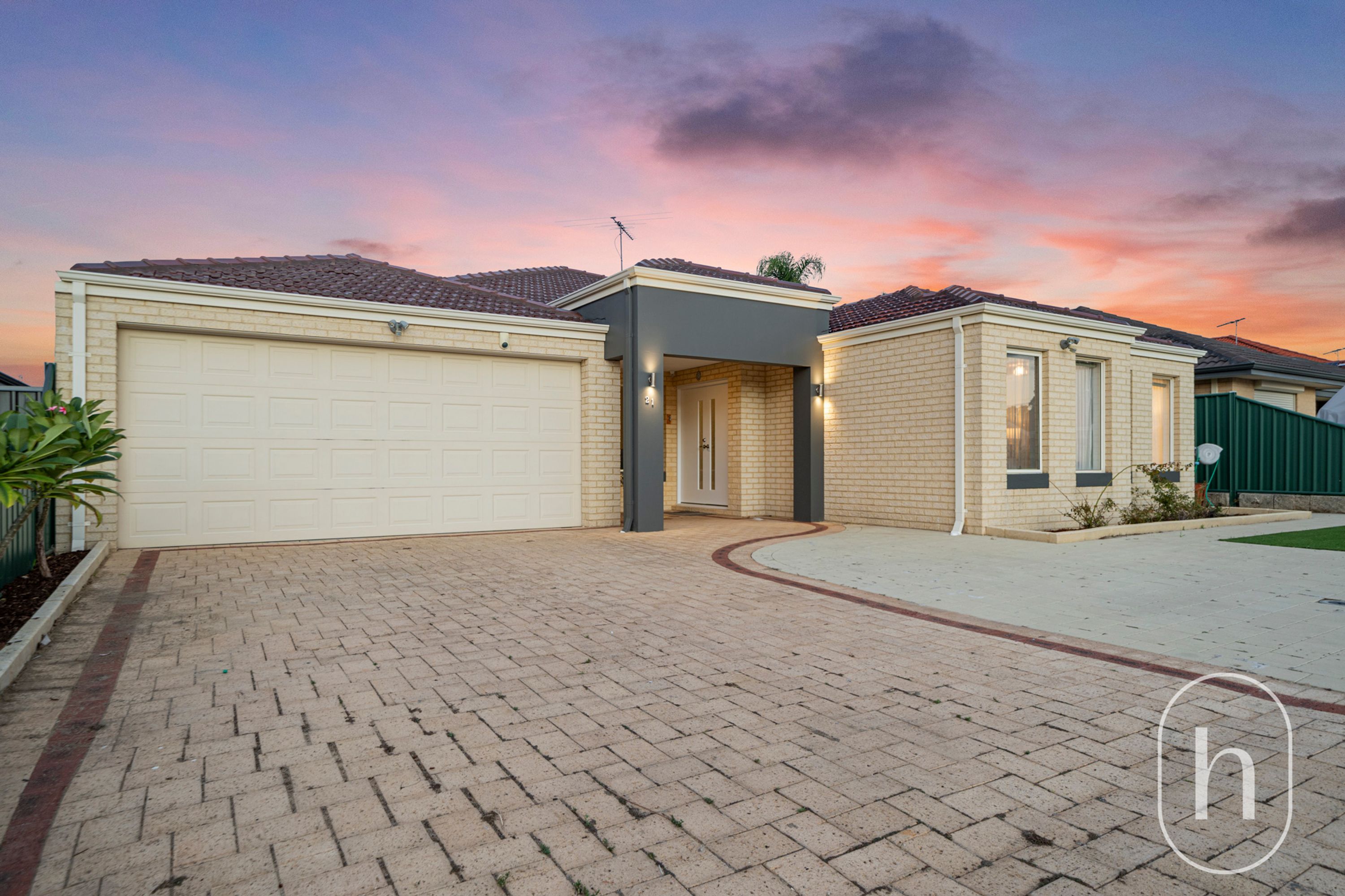 21 James Gilmour Way, Darch - Thumbnail 7