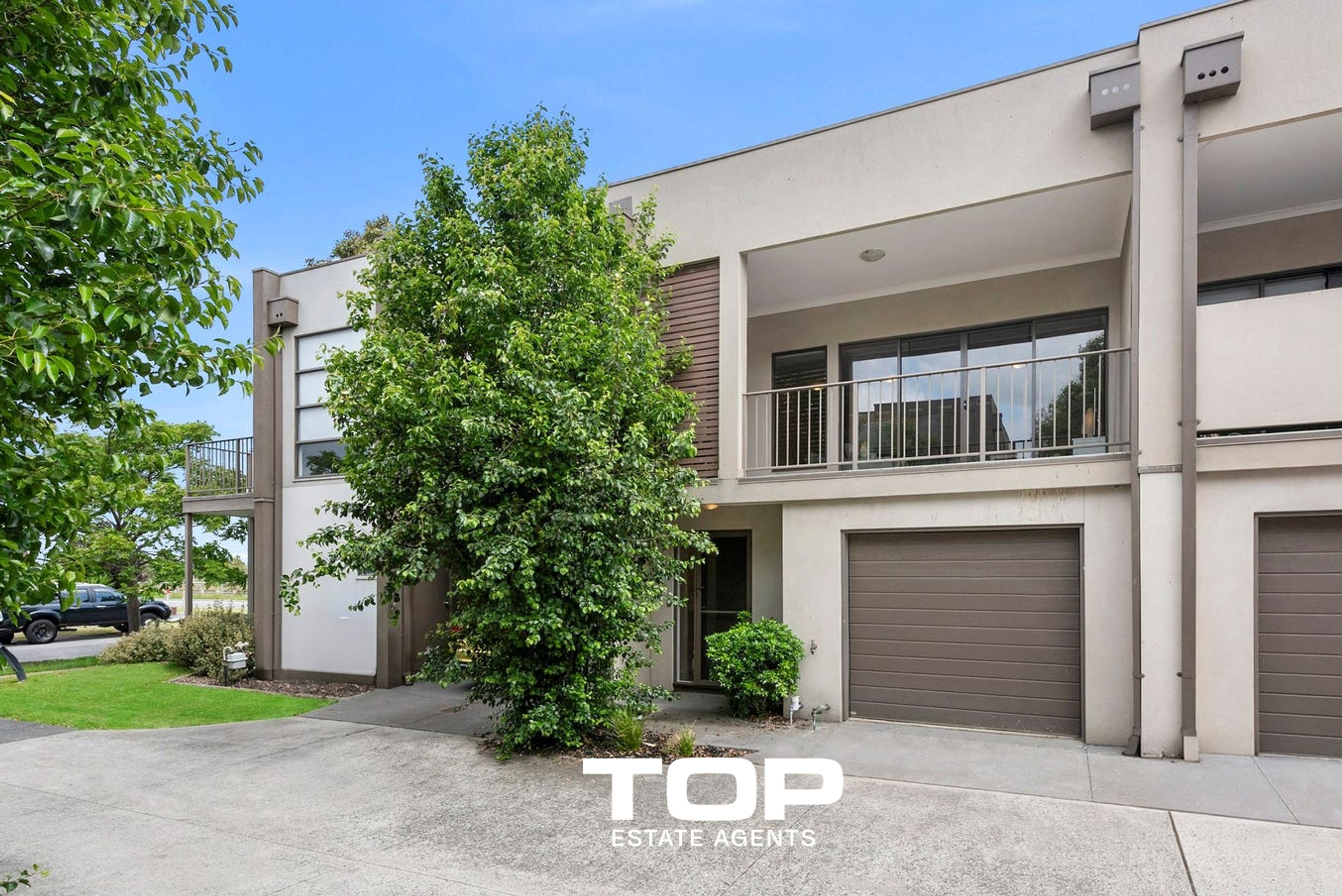3 Zeta Circuit, Cranbourne North - Image 1