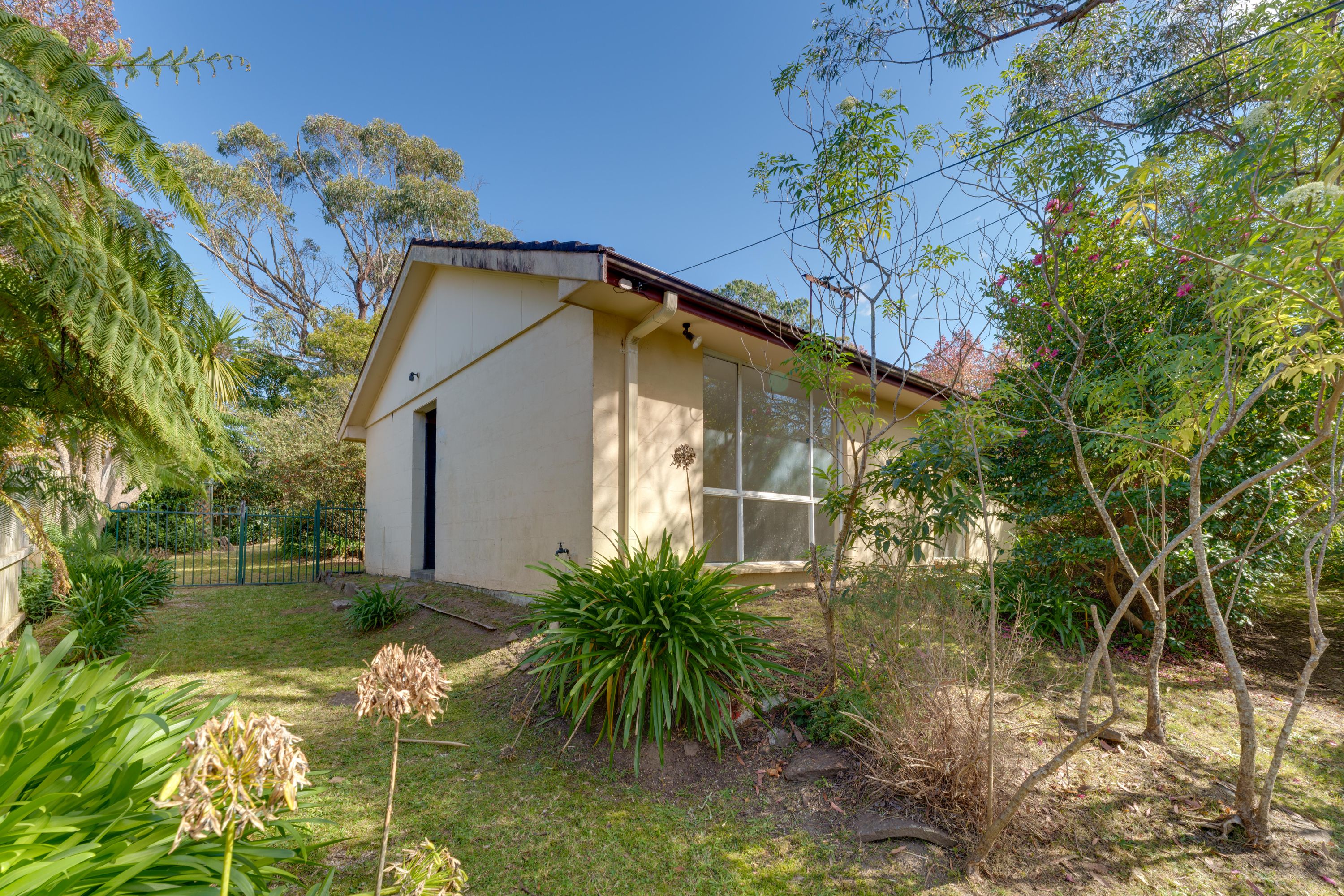 37 Westbourne Avenue, Wentworth Falls - Thumbnail 2
