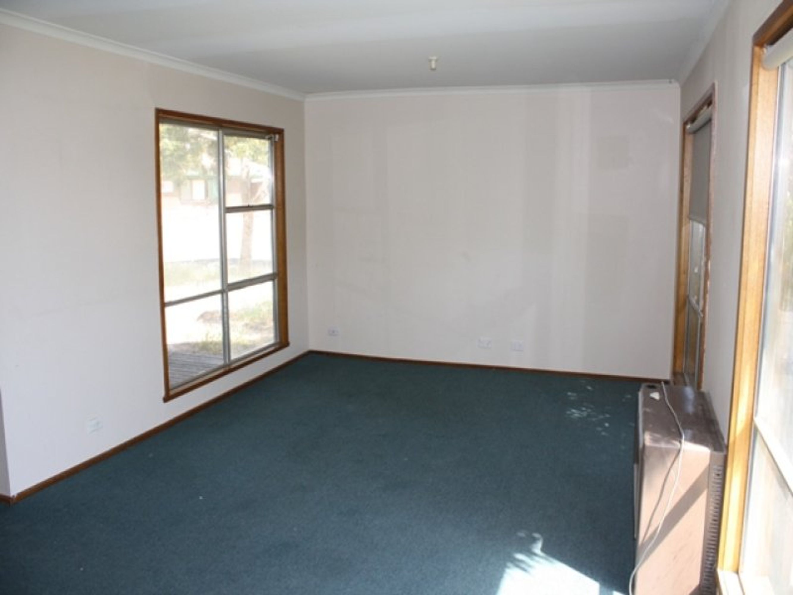 12 Shirley Street, Horsham VIC 3400, Horsham - Thumbnail 4