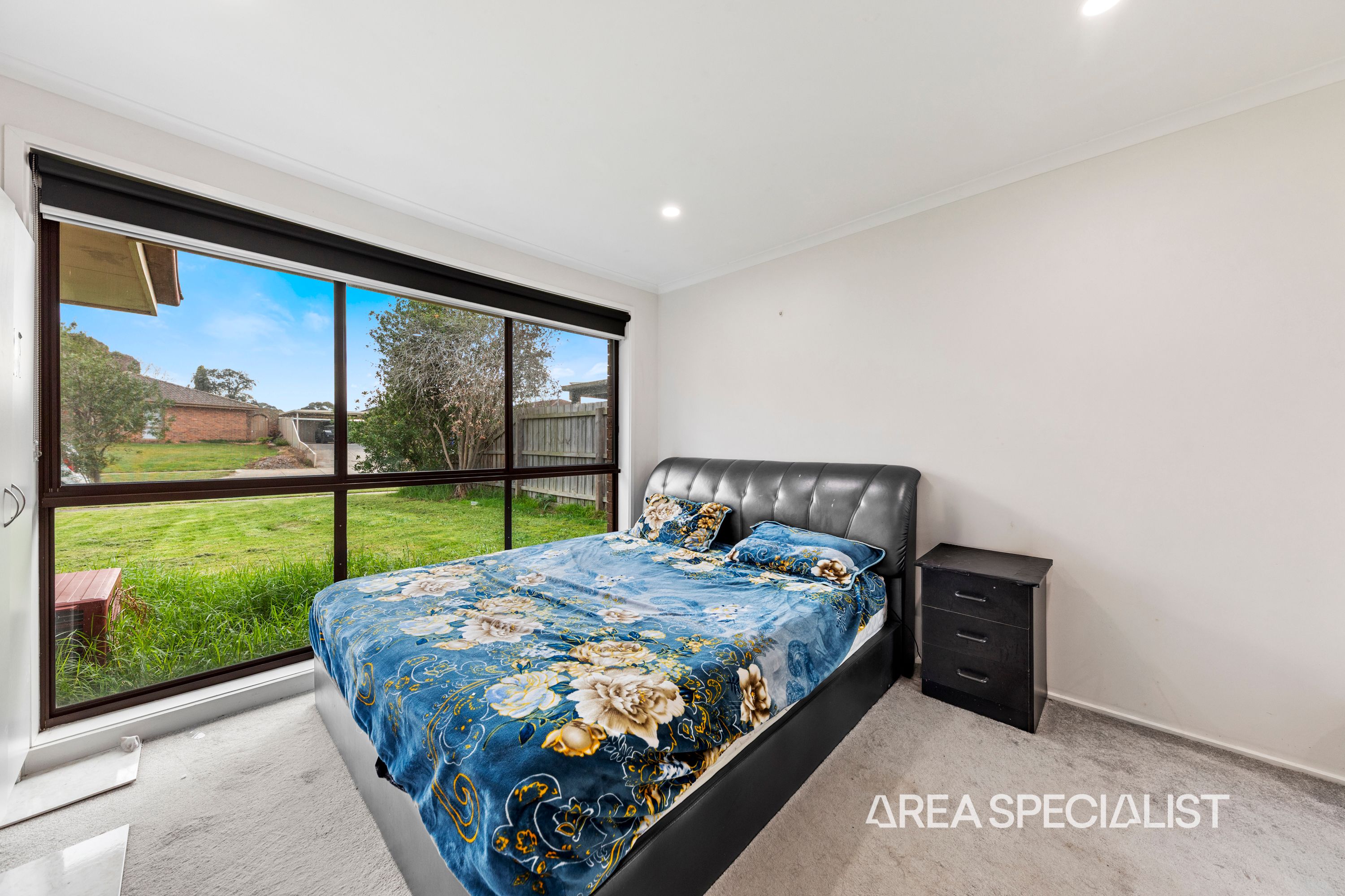 13 Bluegrass Crescent, Pakenham - Thumbnail 6