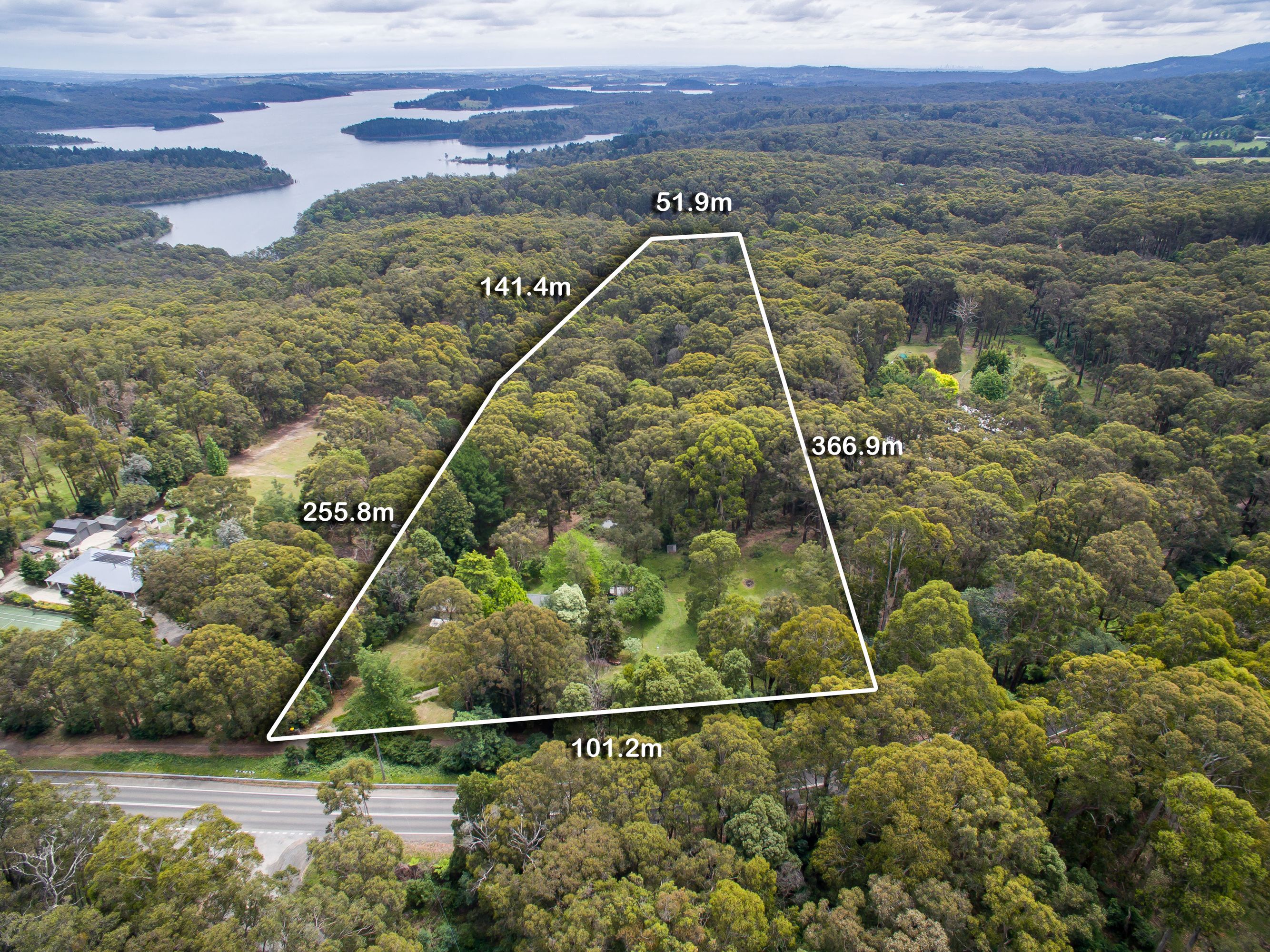 92 Beaconsfield-Emerald Road, Emerald, Emerald - Thumbnail 3