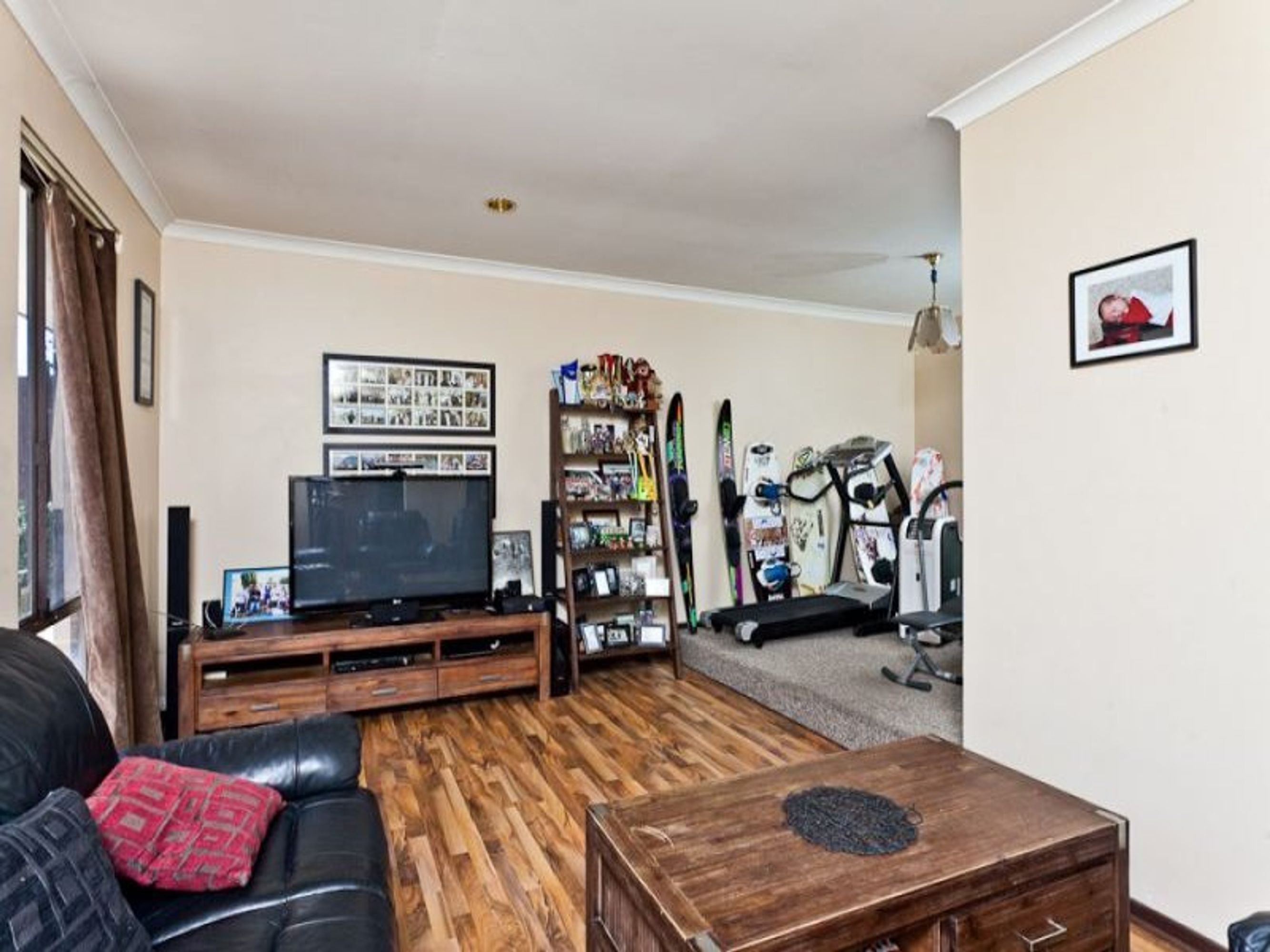 27A Ionic Street, Rossmoyne - Thumbnail 3