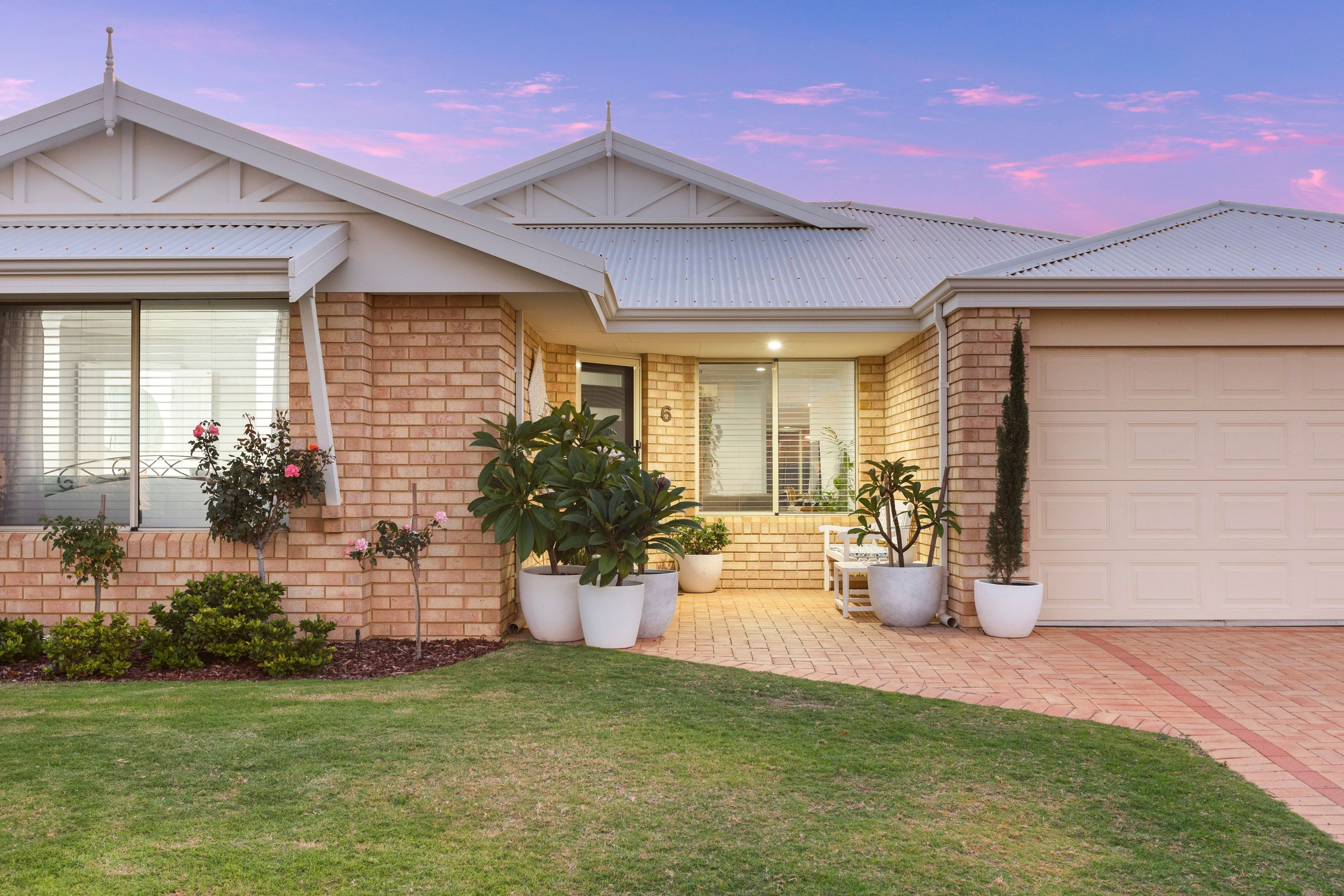6 Stormbird Loop, Currambine - Thumbnail 3