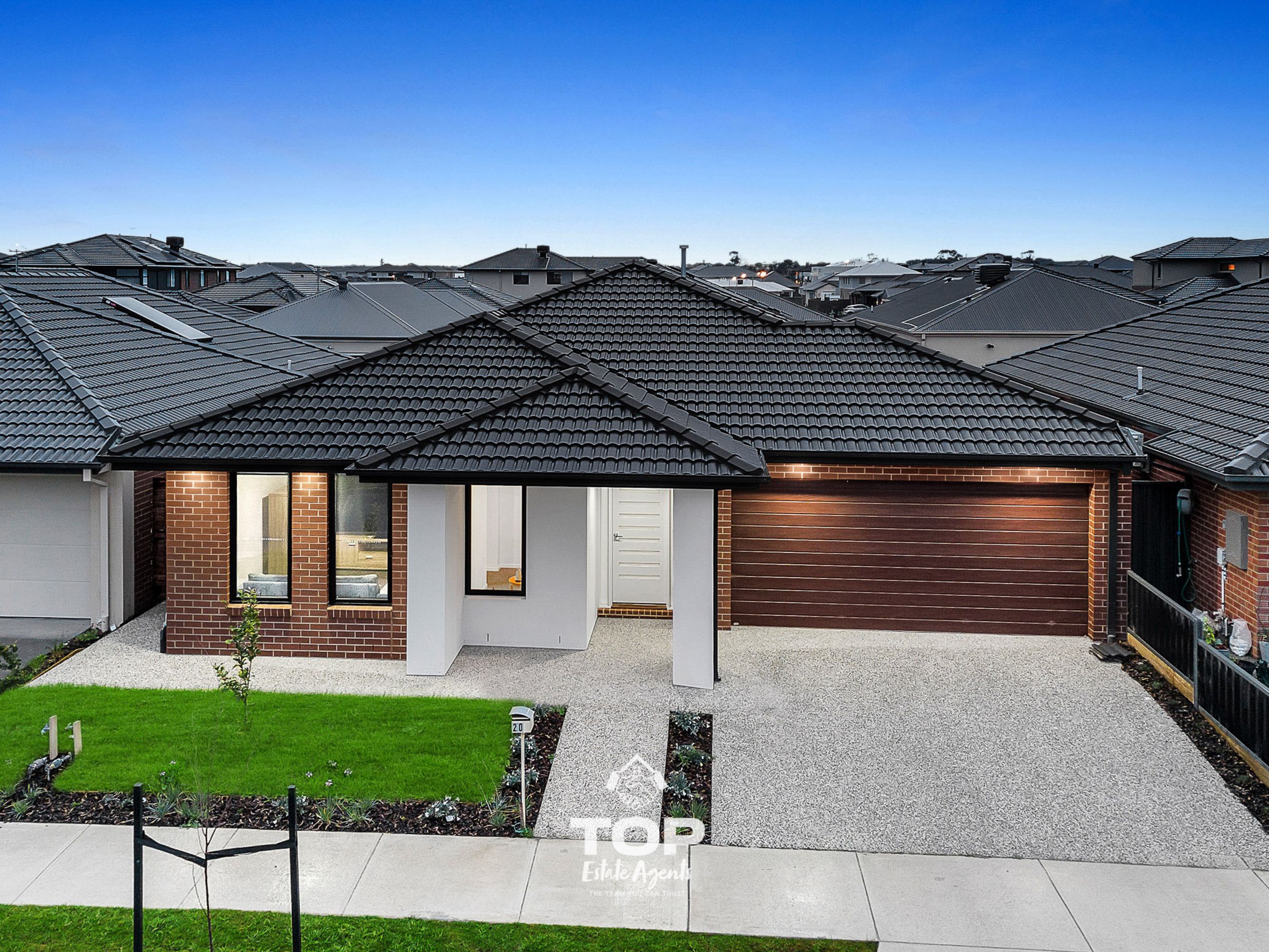 20 Fandango Street, Clyde North - Thumbnail 2