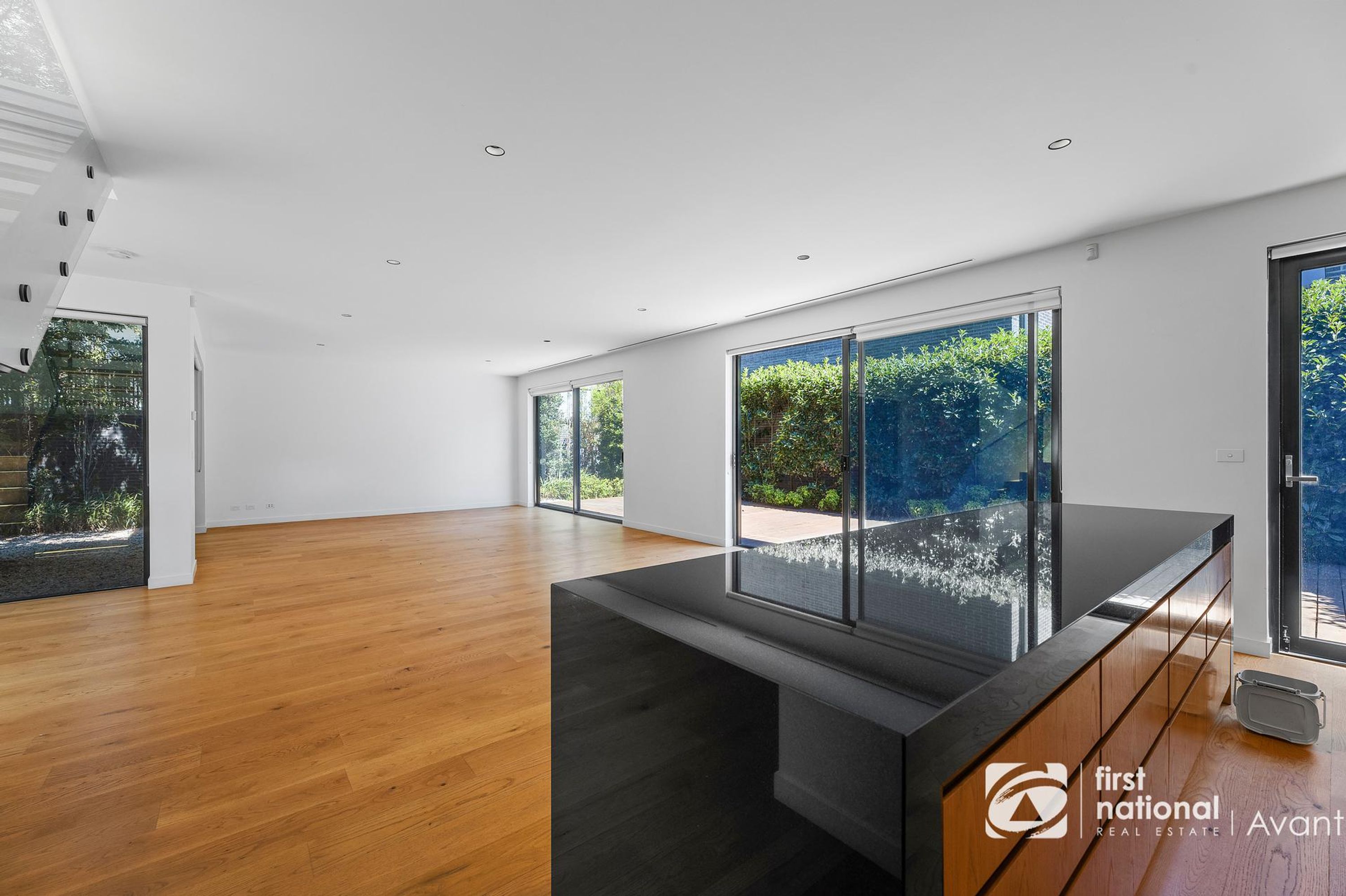 47 Main Drive, Kew - Thumbnail 4