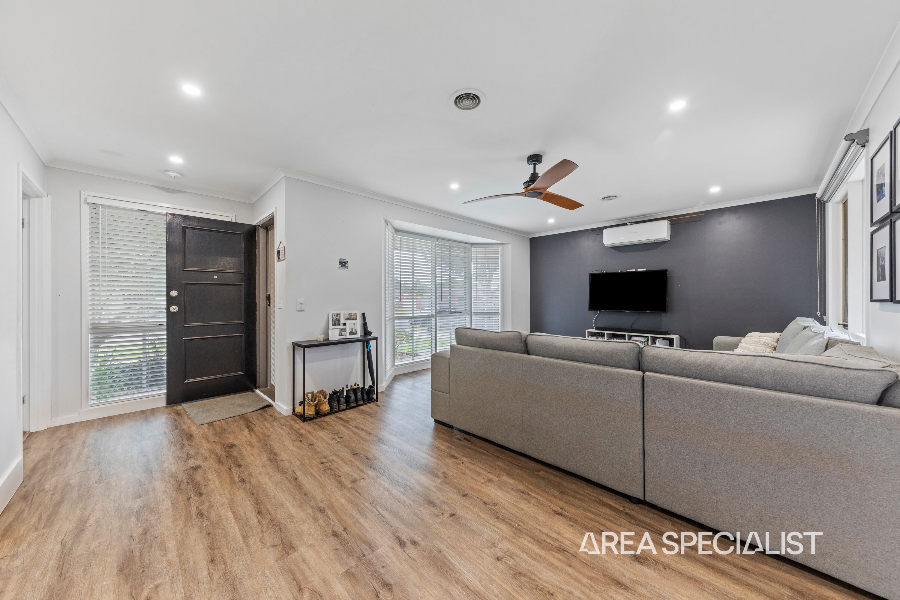 15 Dunbarton Drive, Pakenham - Thumbnail 7