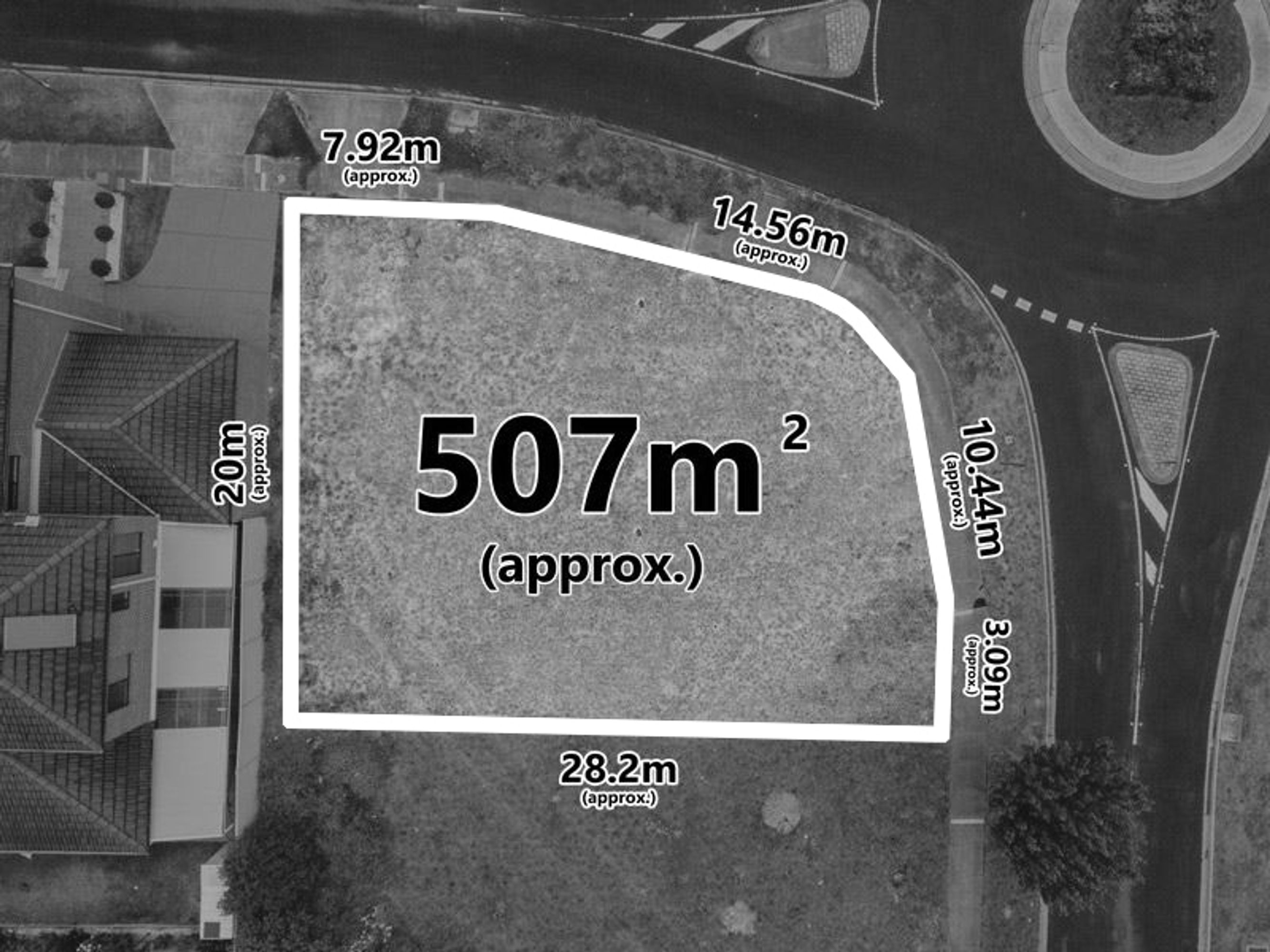 24 Lansdowne Road, Cairnlea VIC 3023, Cairnlea - Thumbnail 2