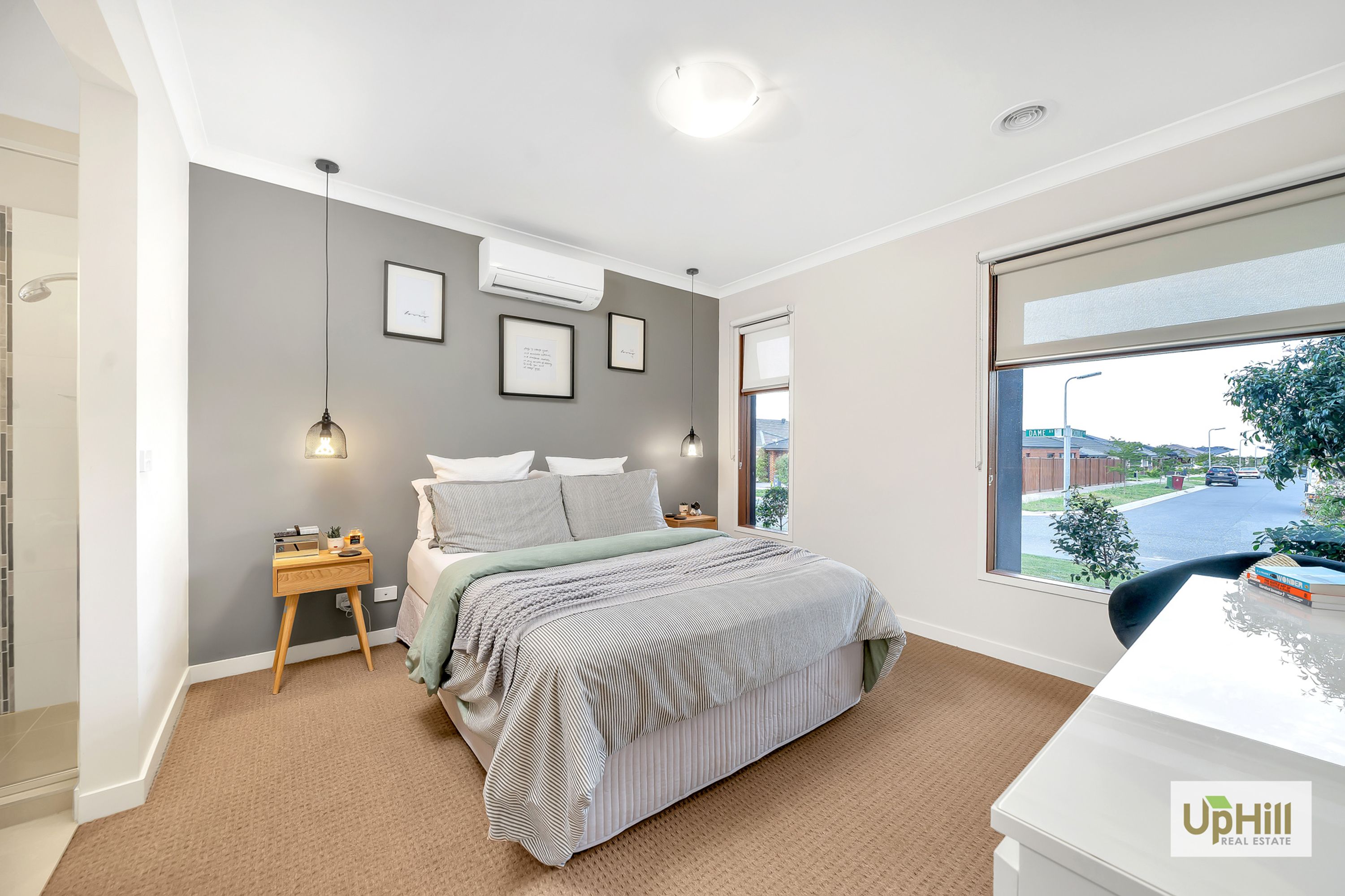 11 DAME AVENUE, Clyde North - Thumbnail 3