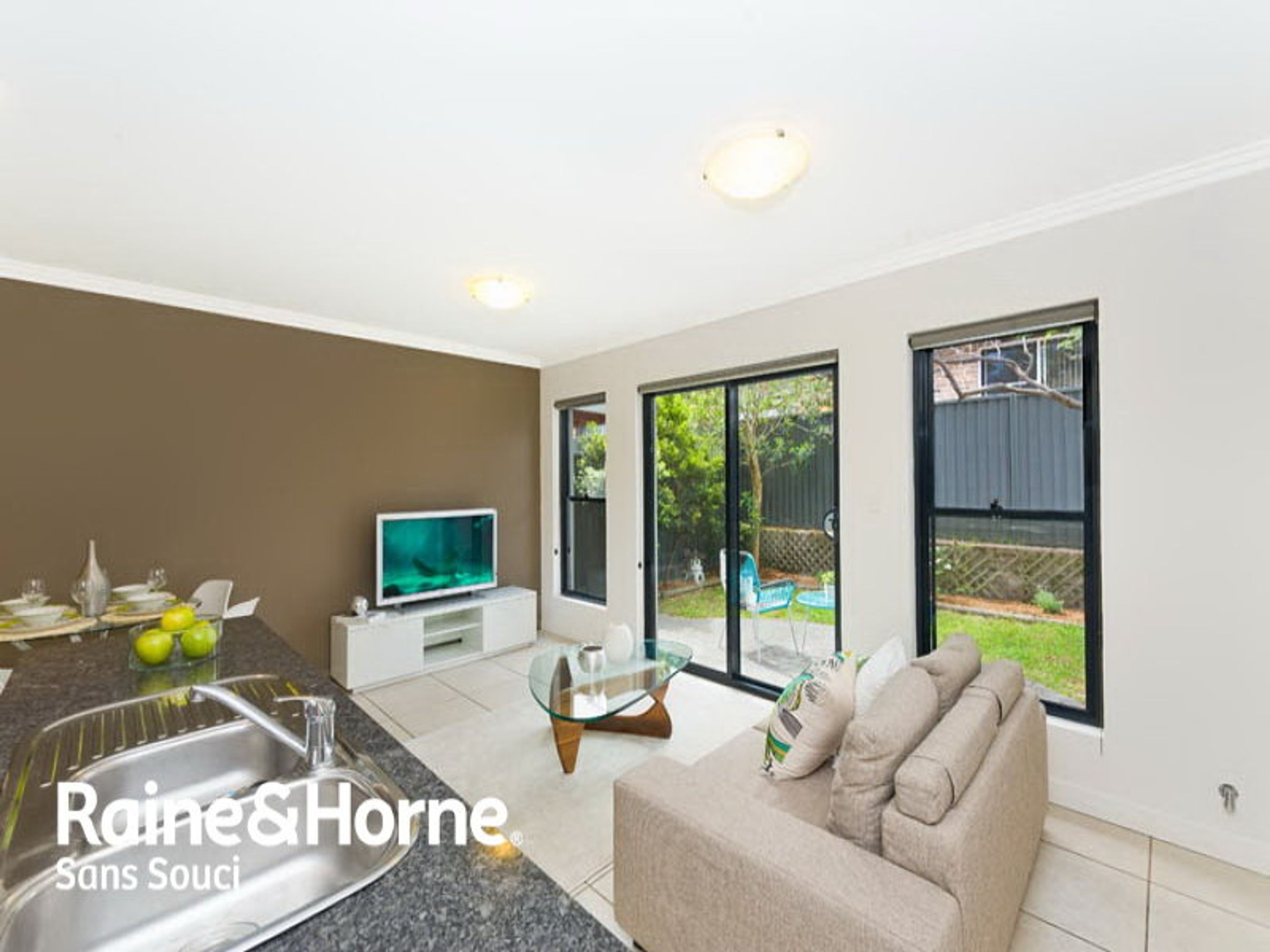 5/1-3 Solander Street, Monterey - Thumbnail 4