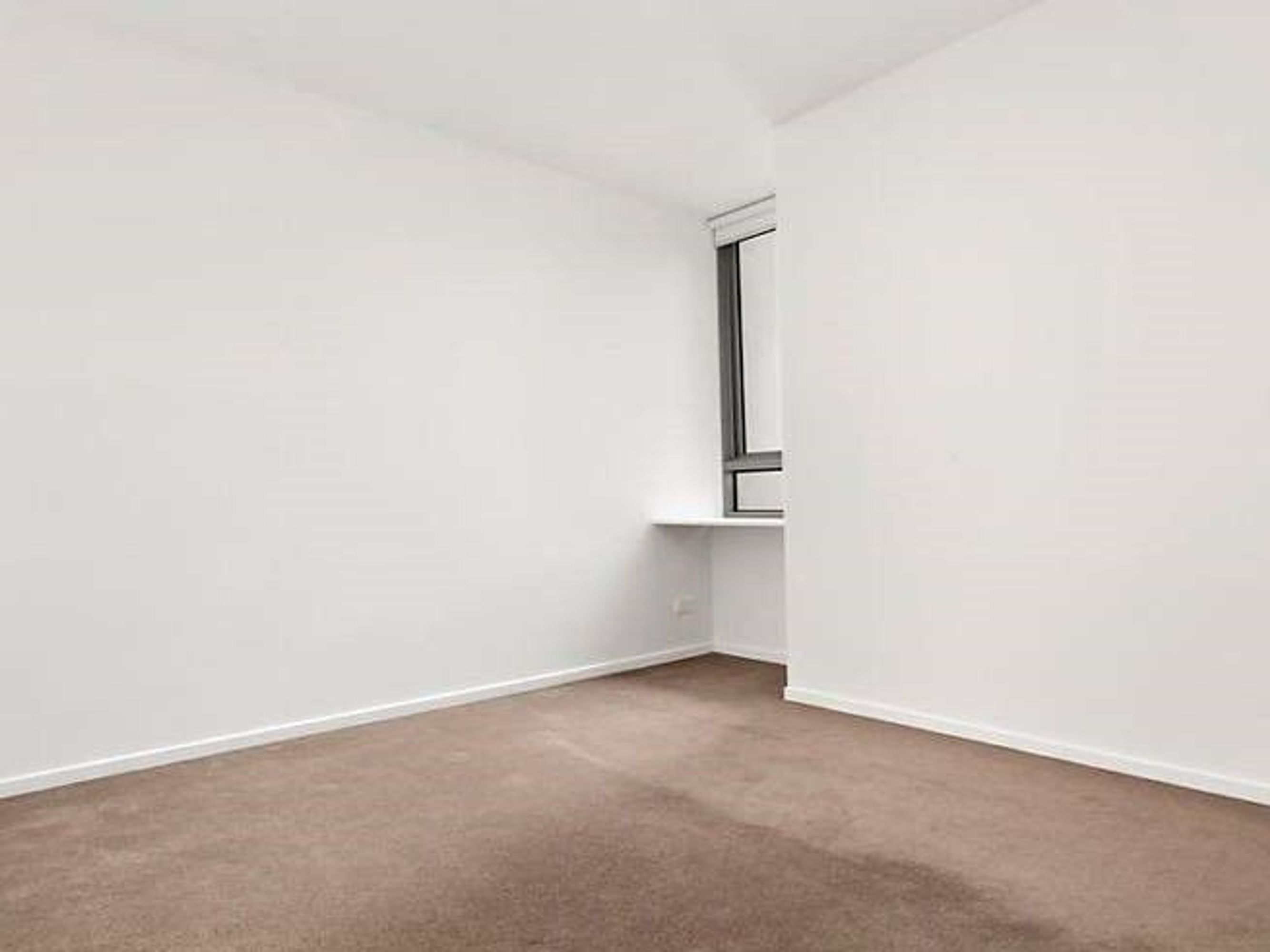 304/20 Reeves Street, Carlton - Thumbnail 4