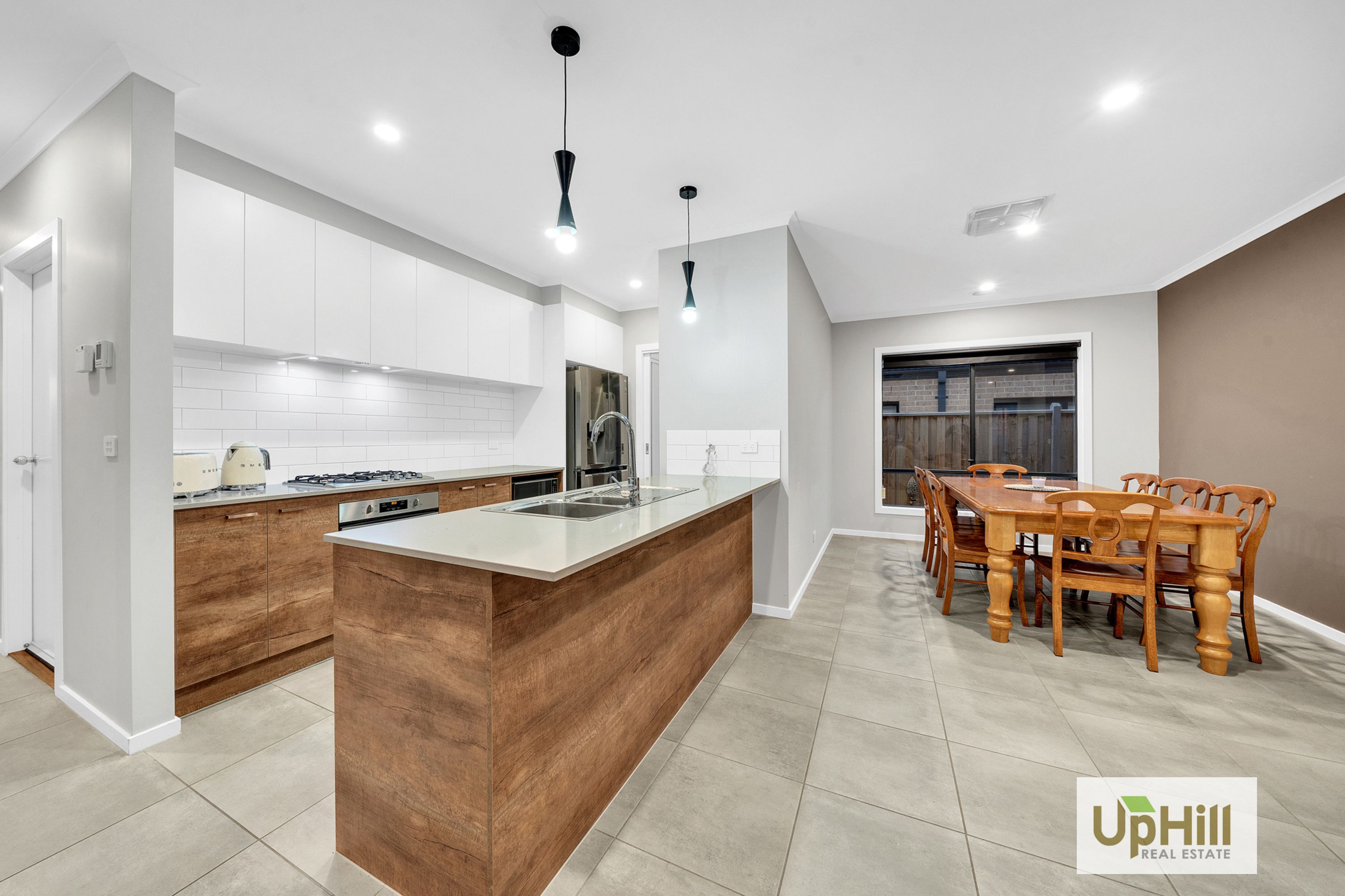 61 Stature Avenue, Clyde North - Thumbnail 8