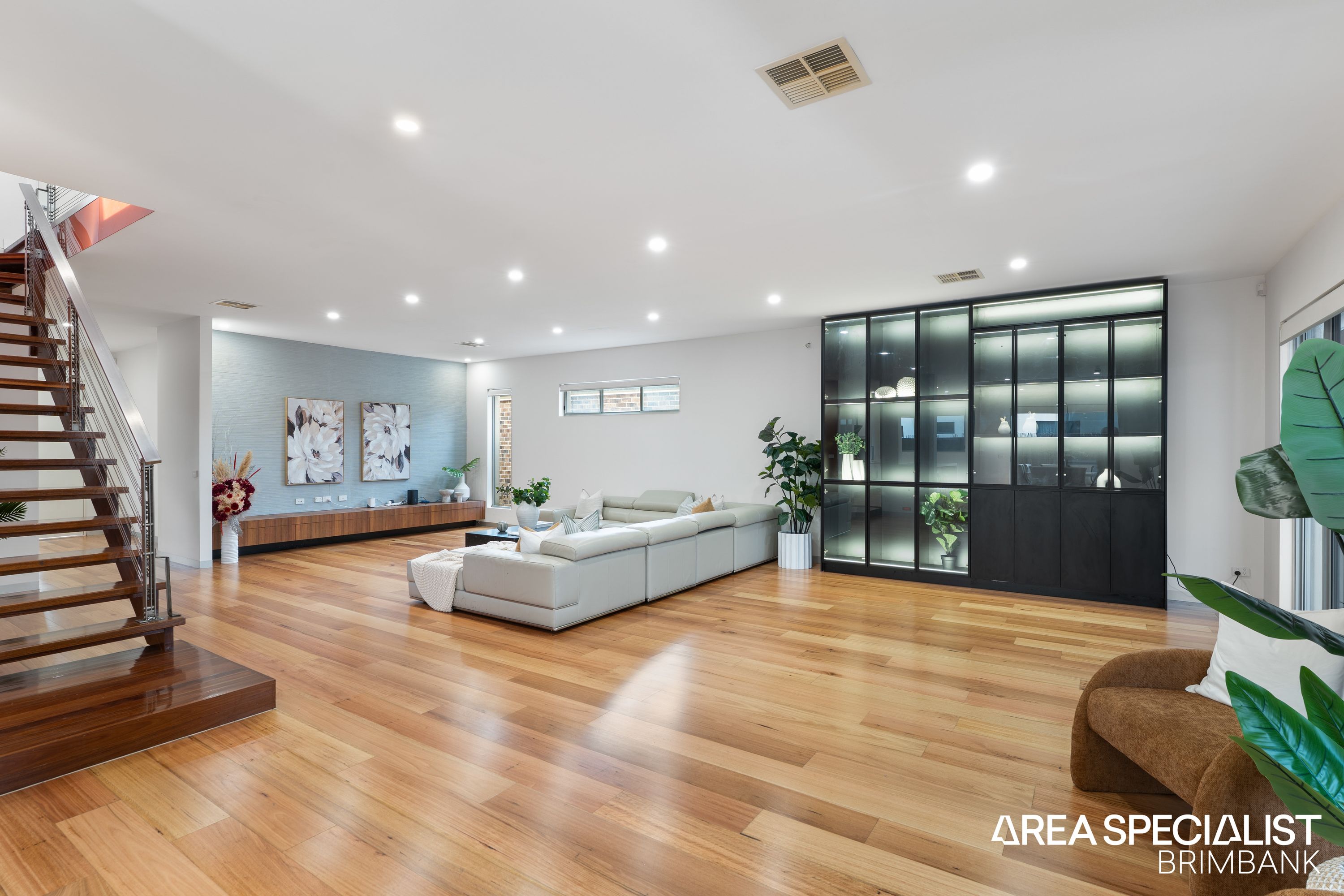 18 Clarian Street, Cairnlea, Cairnlea - Thumbnail 6