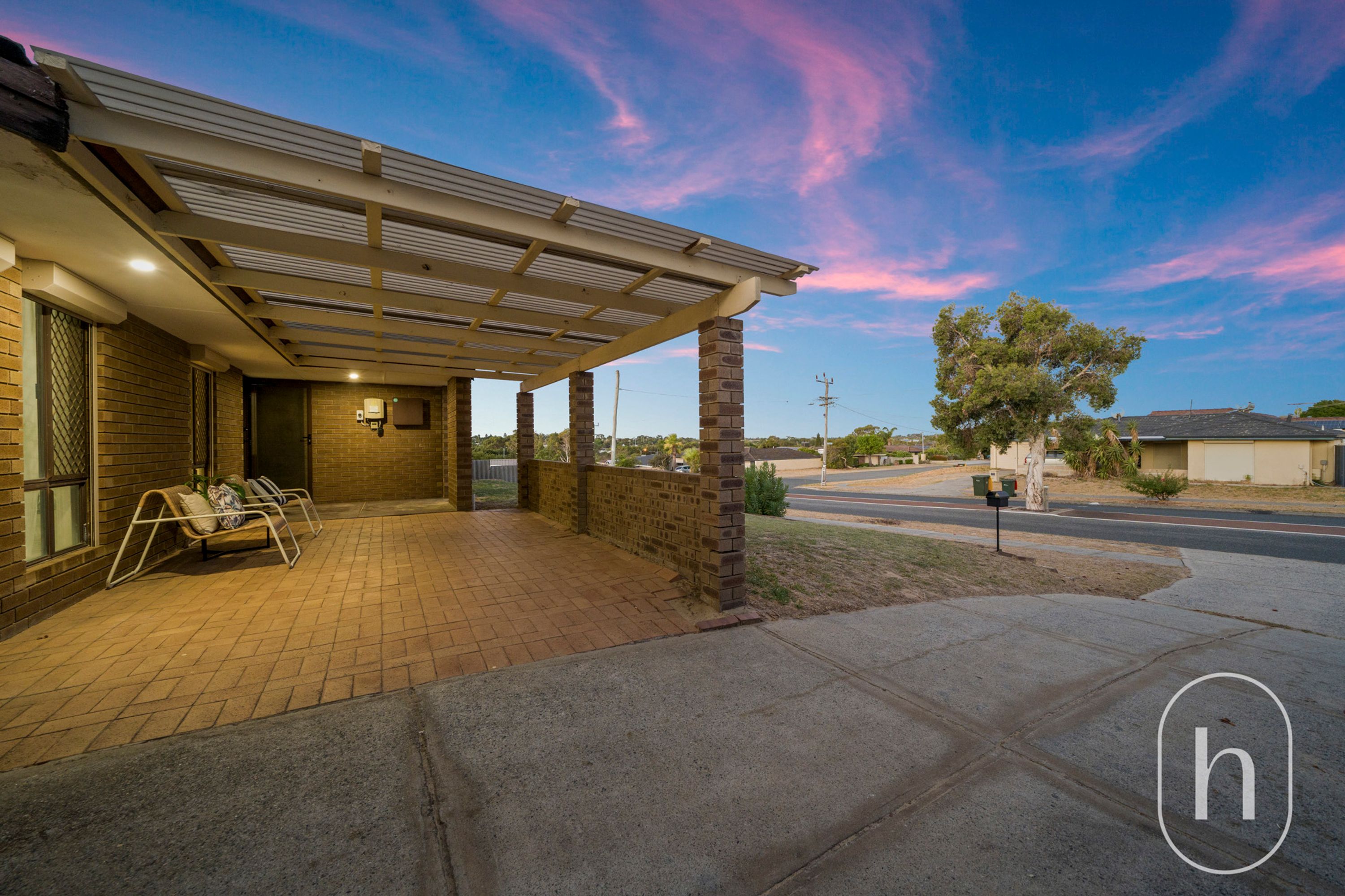 42 Pacific Way, Beldon - Thumbnail 5