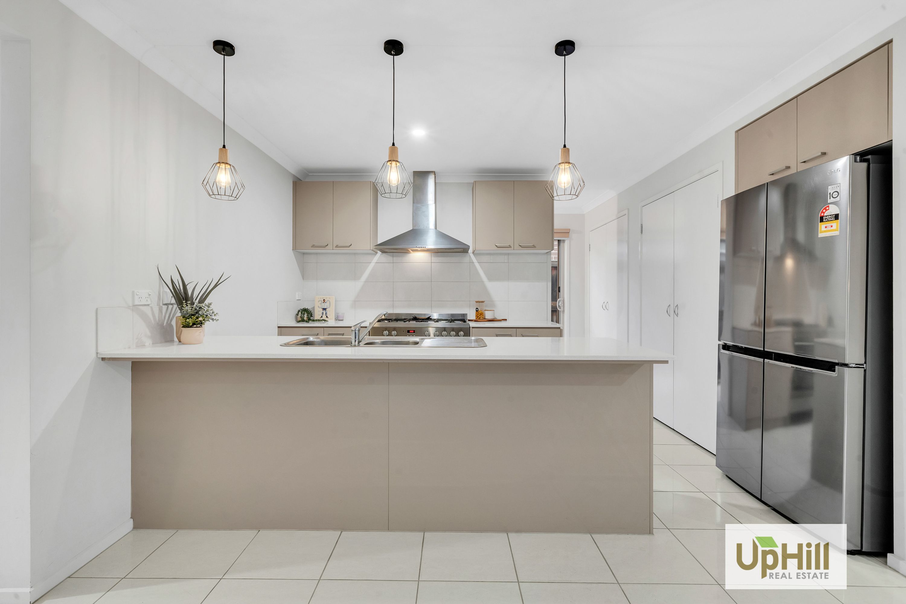 44 Macumba Drive, Clyde North - Thumbnail 8