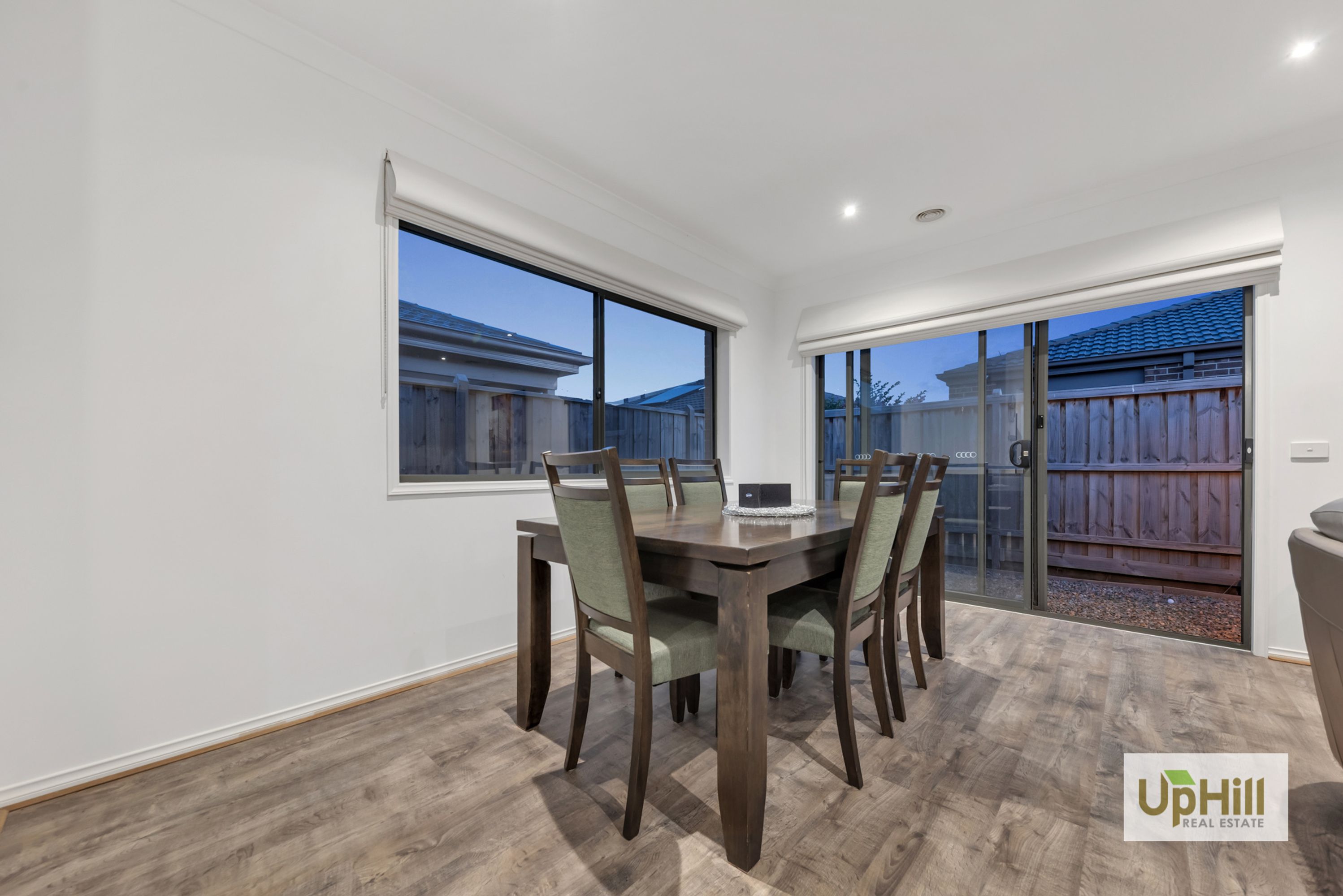 6 Roskopp Avenue, Clyde North - Thumbnail 5