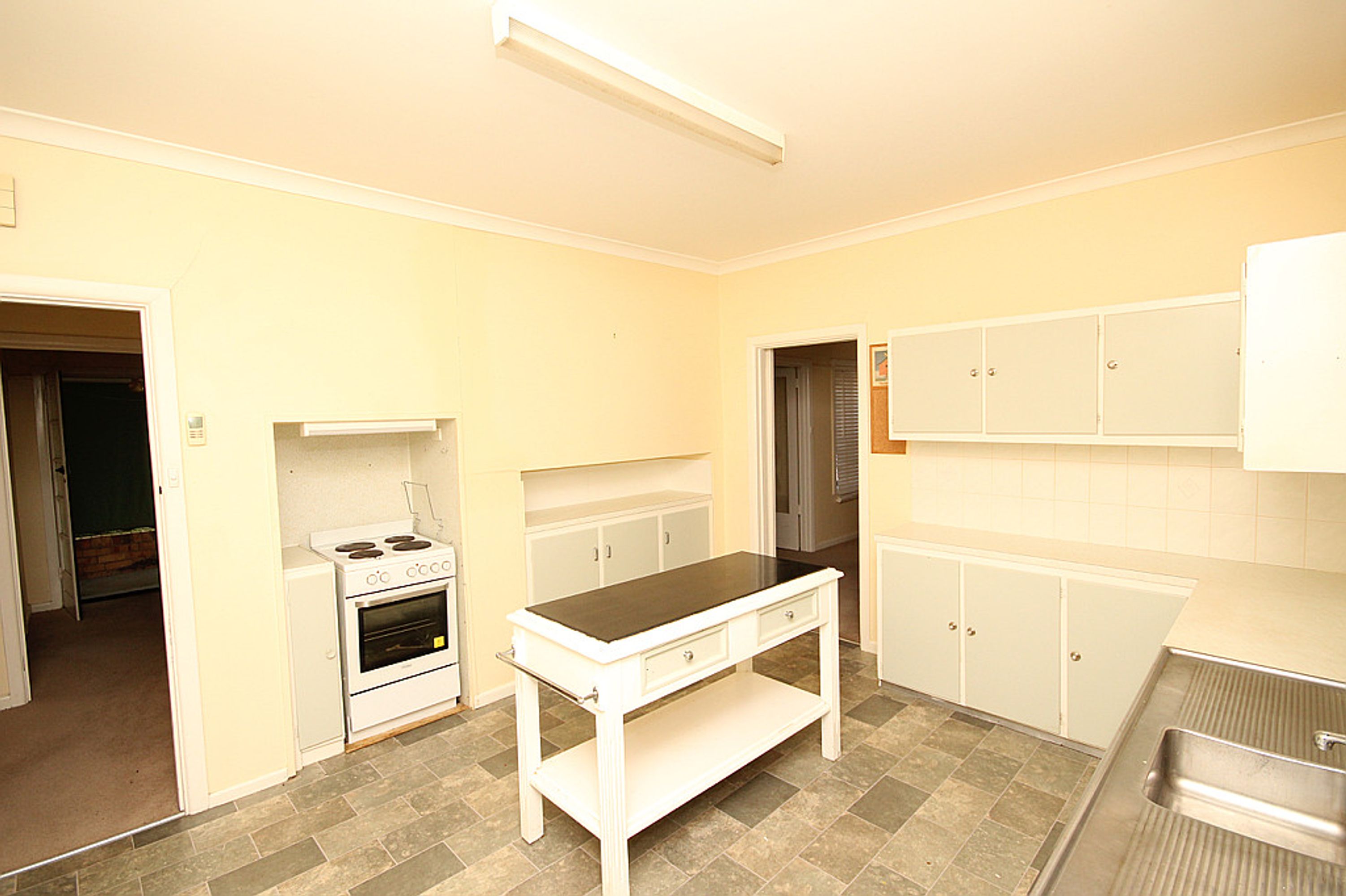 36 Stewart Street, Horsham, VIC 3400, Horsham - Thumbnail 4