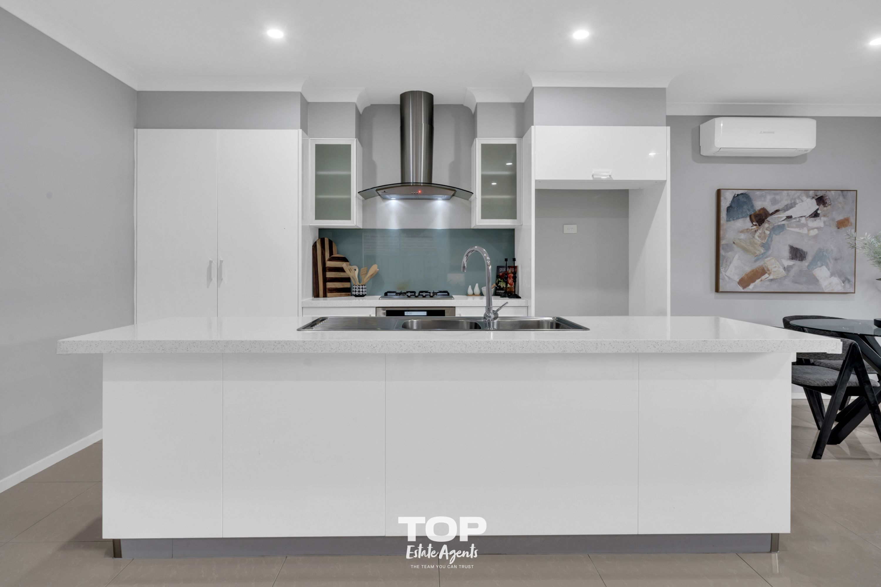 31 Paxford Drive, Cranbourne North - Thumbnail 5