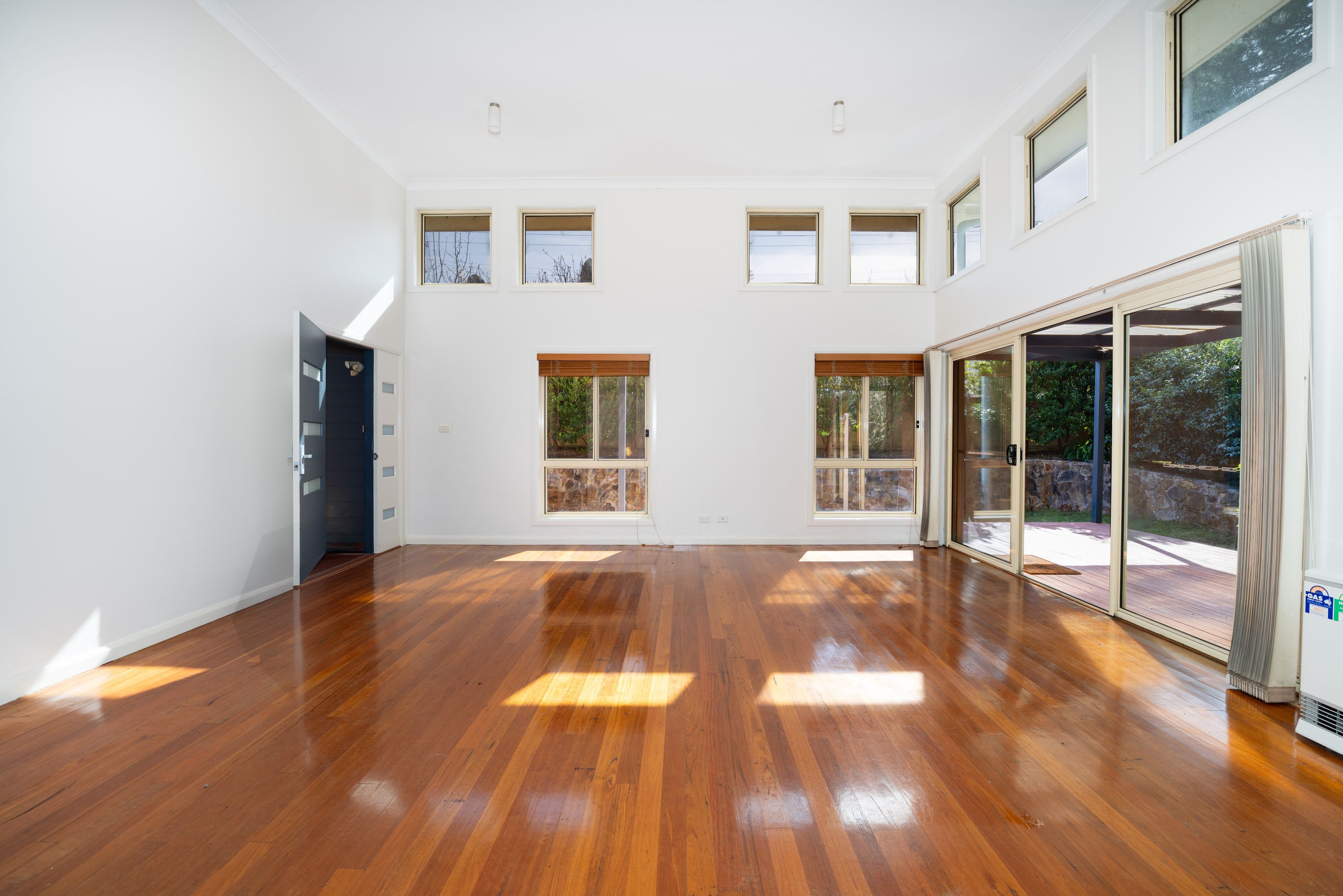 1/8-10 Grose Street, Leura - Thumbnail 2