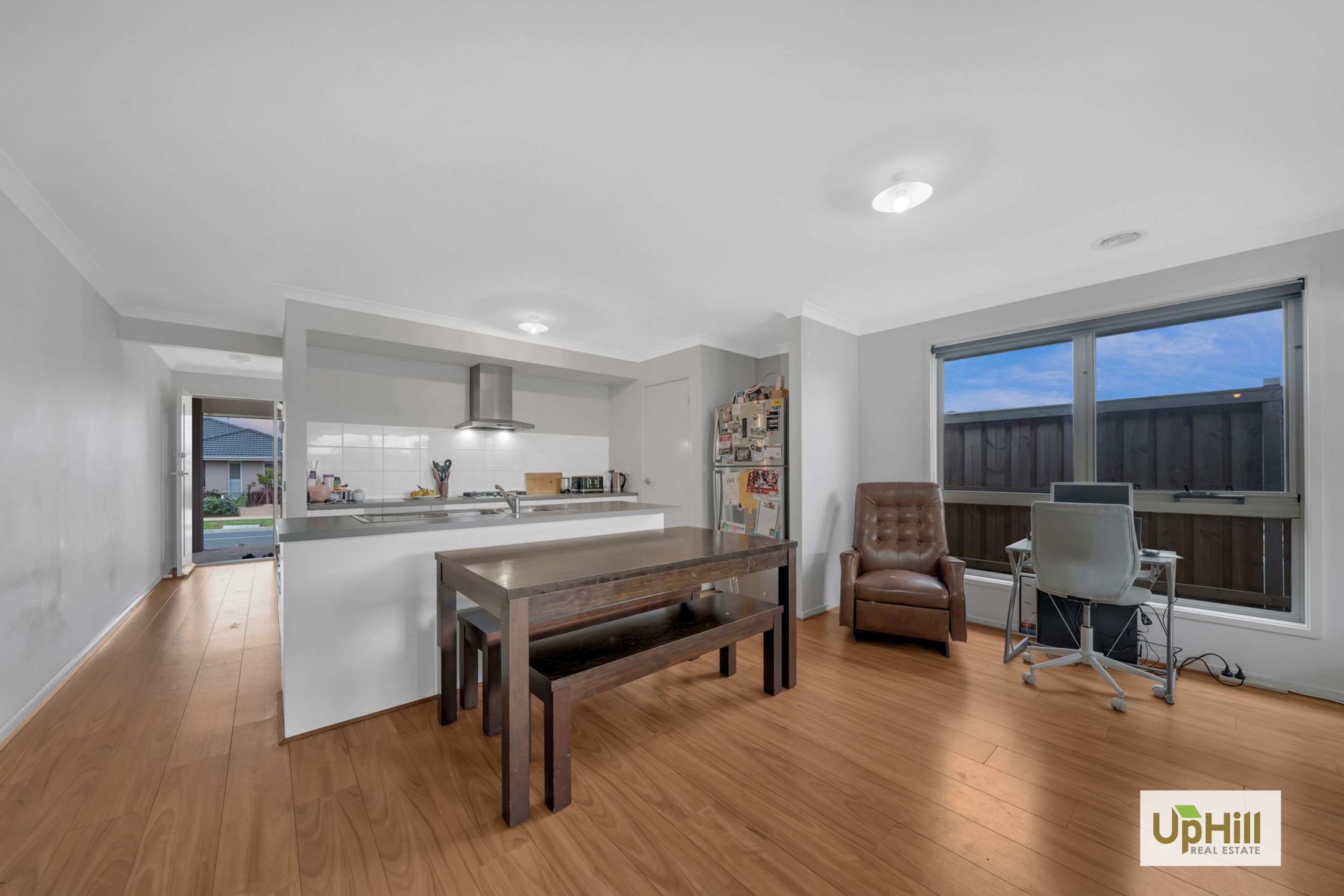 10 Crisp Street, Clyde North - Thumbnail 5