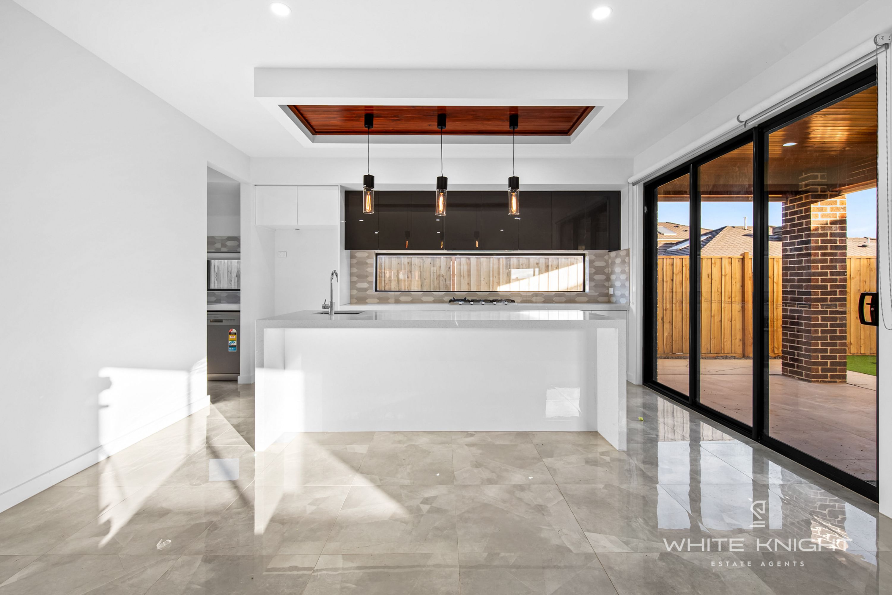 19 Canal Street, Fraser Rise VIC 3336, Fraser Rise - Thumbnail 4