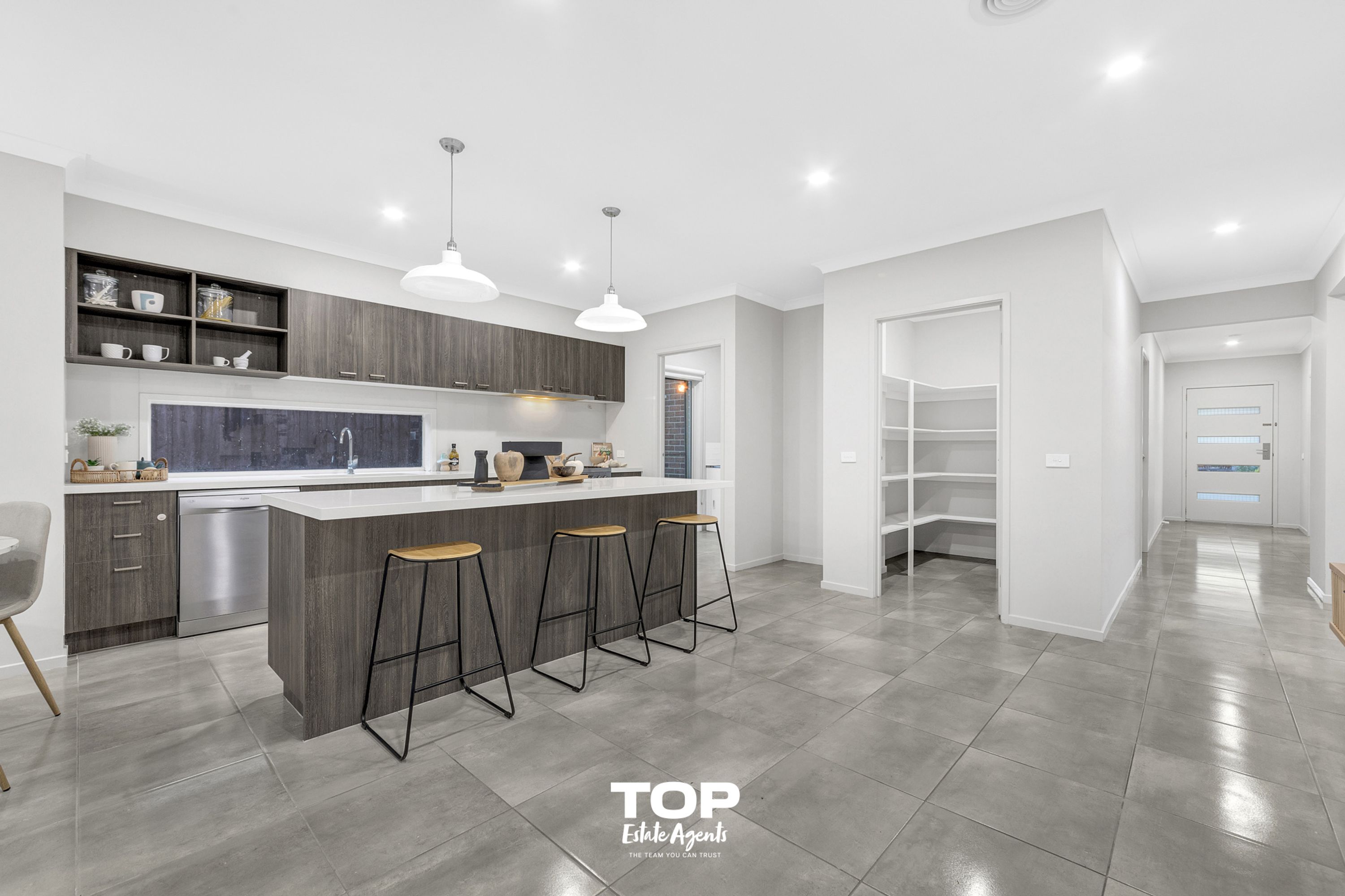 5 Randall Avenue, Clyde North - Thumbnail 7