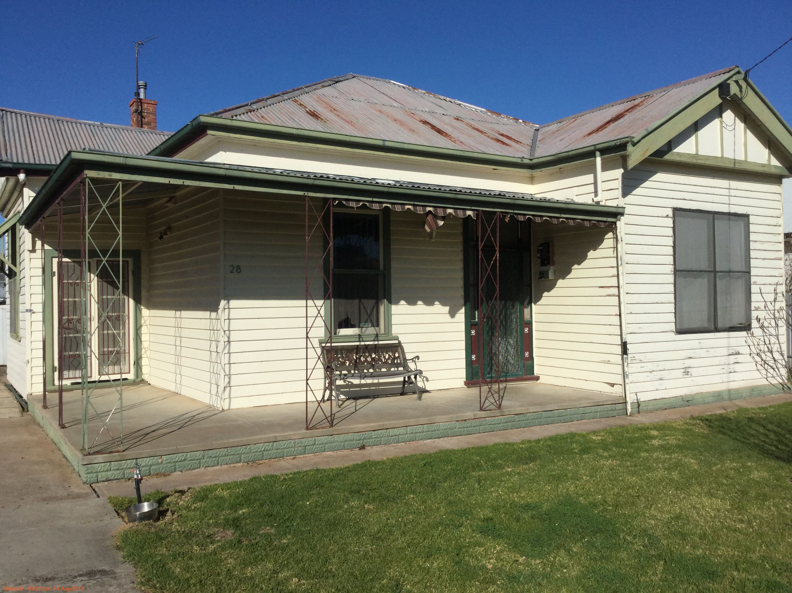 28 Francis Street, Horsham VIC 3400