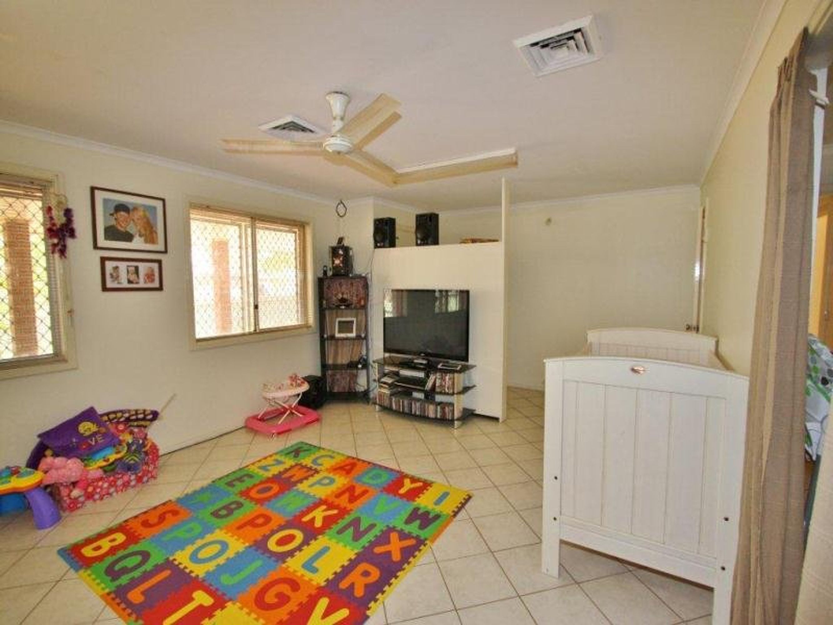7 Paton Road, South Hedland, South Hedland - Thumbnail 3