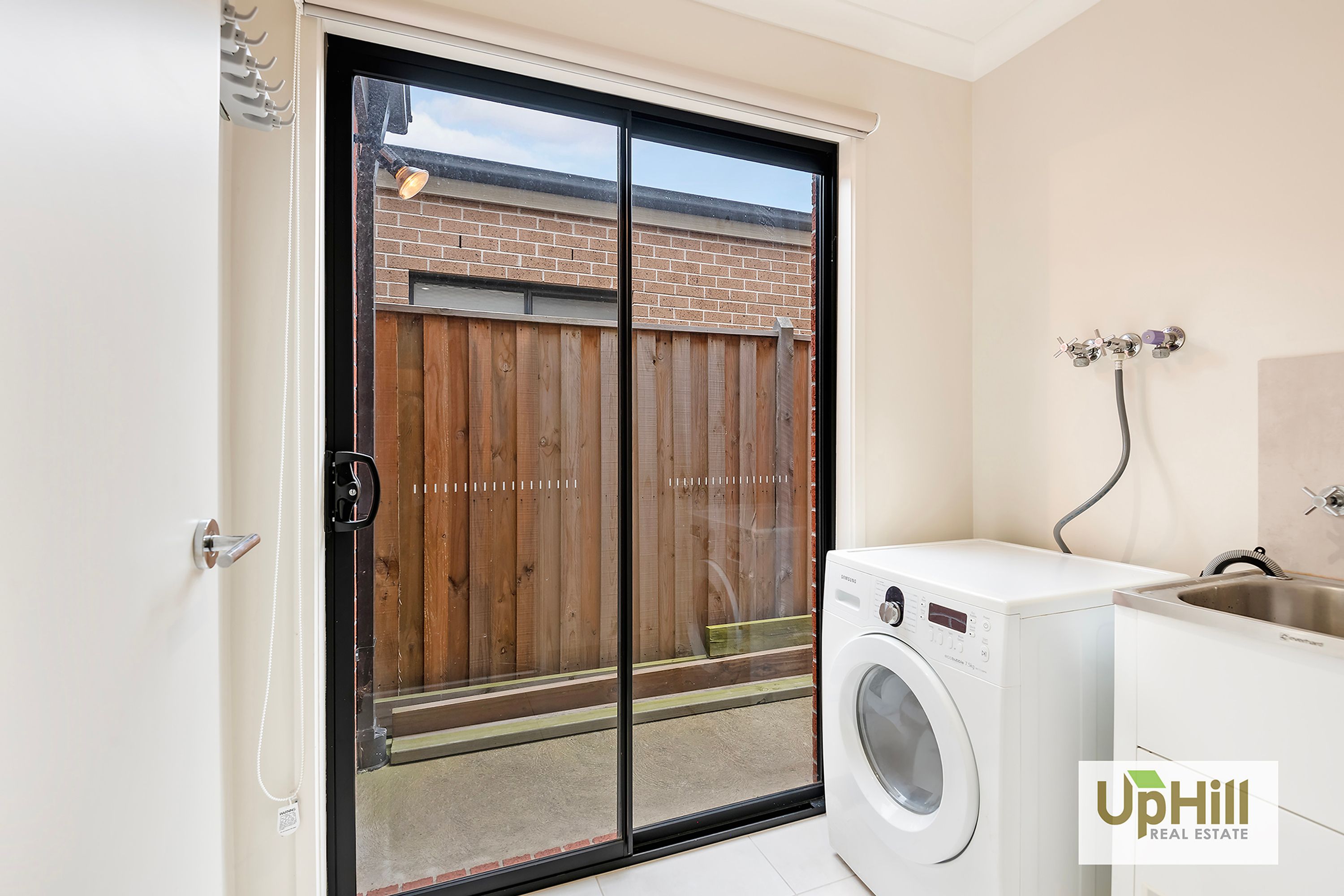 21 Rilana Road, Clyde North - Thumbnail 5