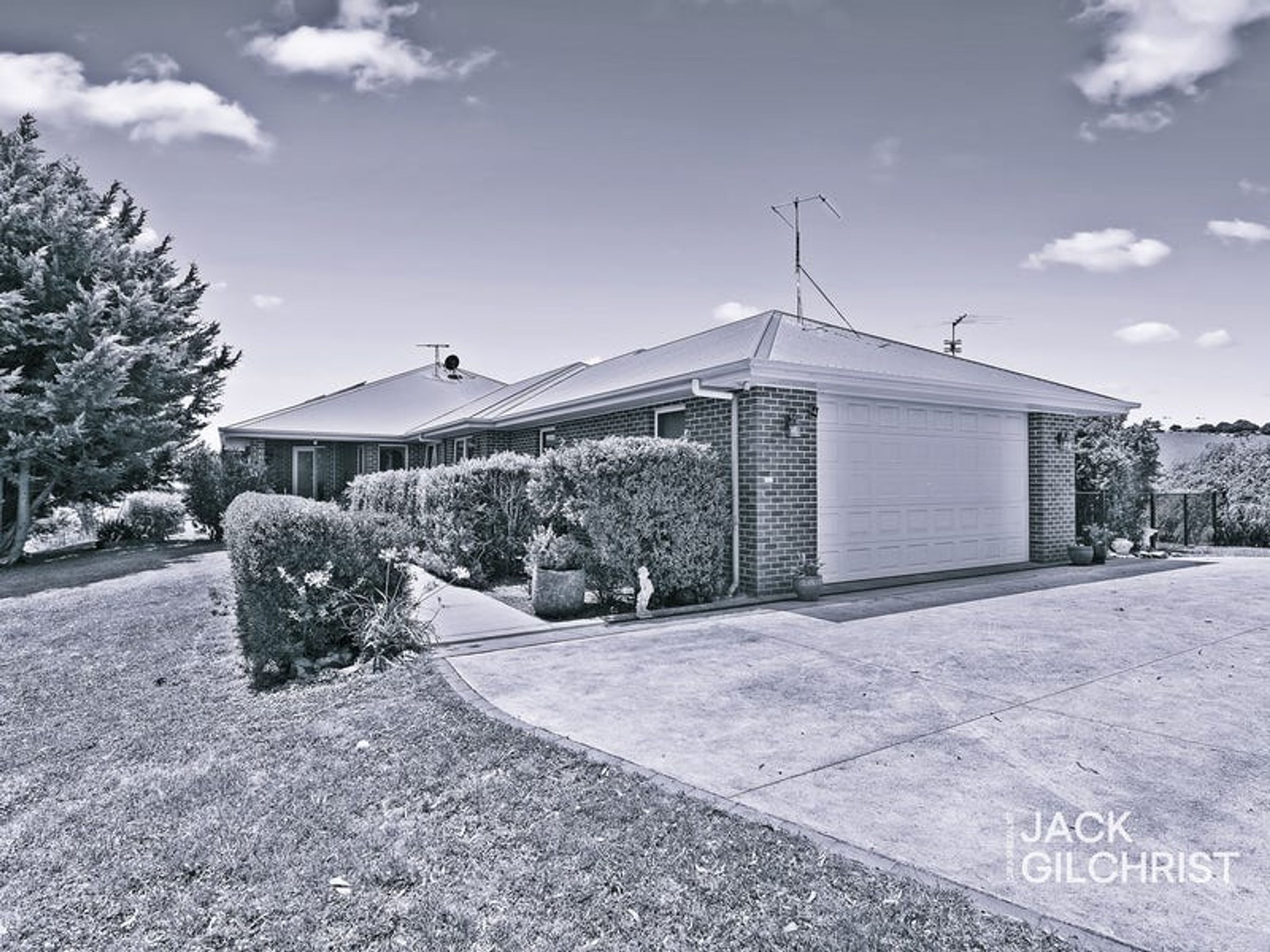 54 Newtons Road, Arawata - Image 1