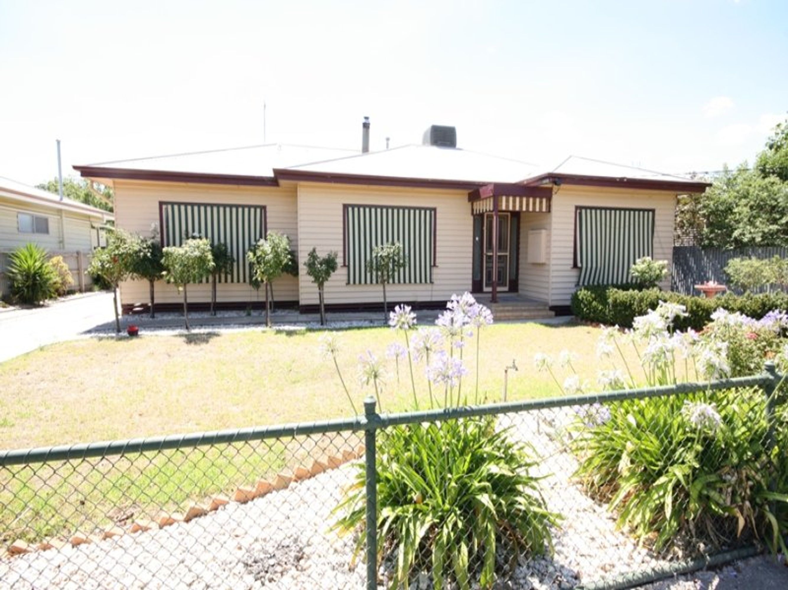 35 Bennett Road, Horsham VIC 3400, Horsham - Thumbnail 2