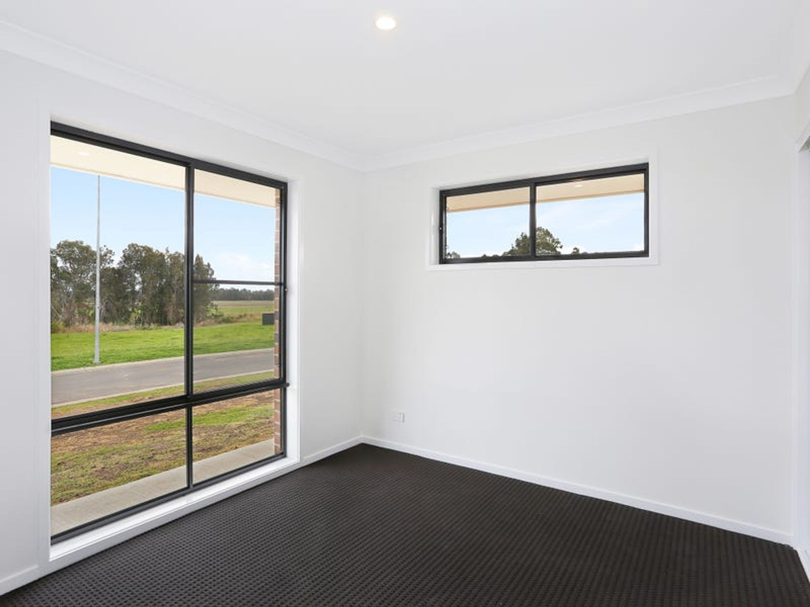 10 Bryce Crescent, Lawrence - Thumbnail 6