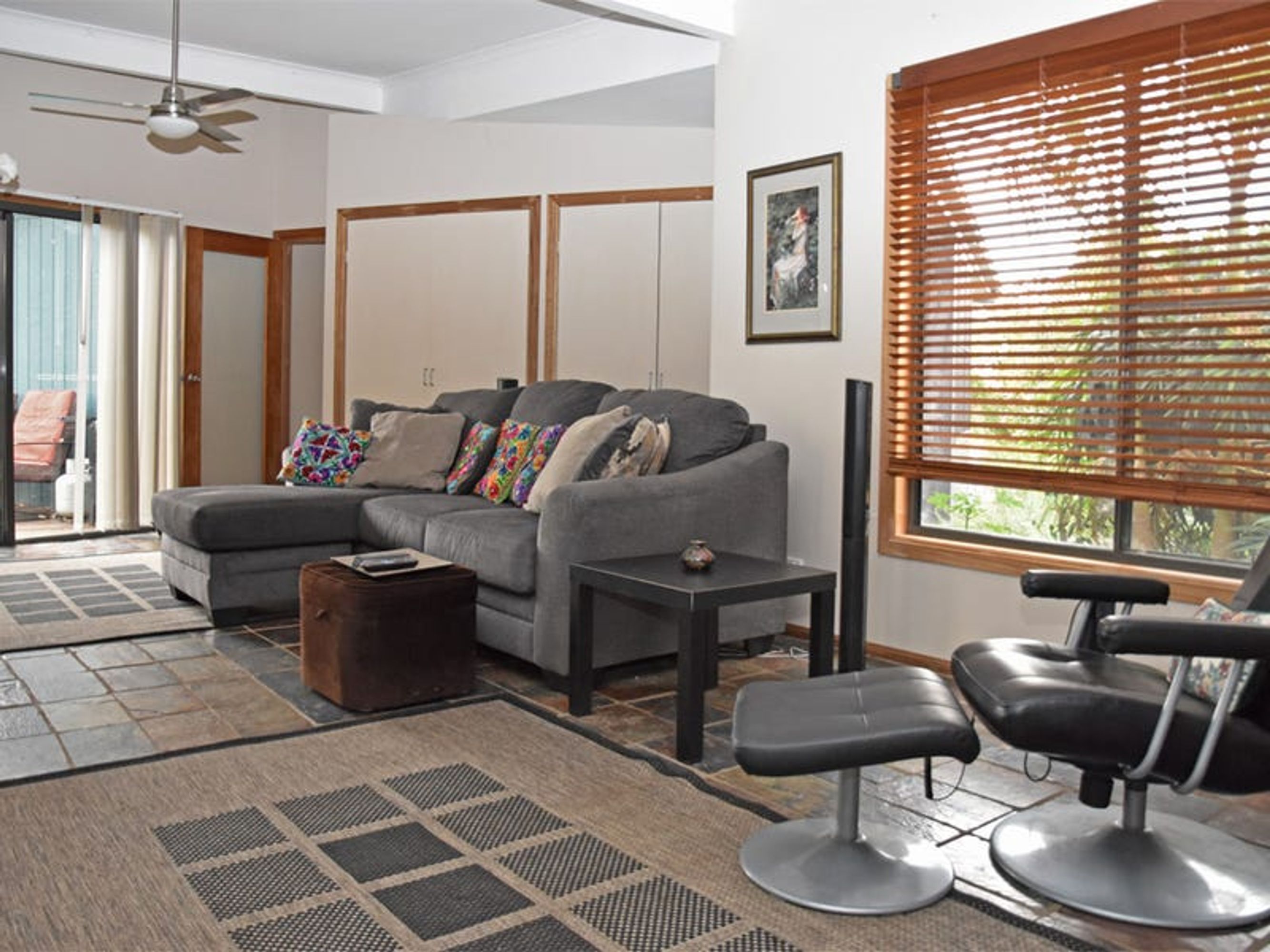 9 Hilltop Close, Lawrence - Thumbnail 7