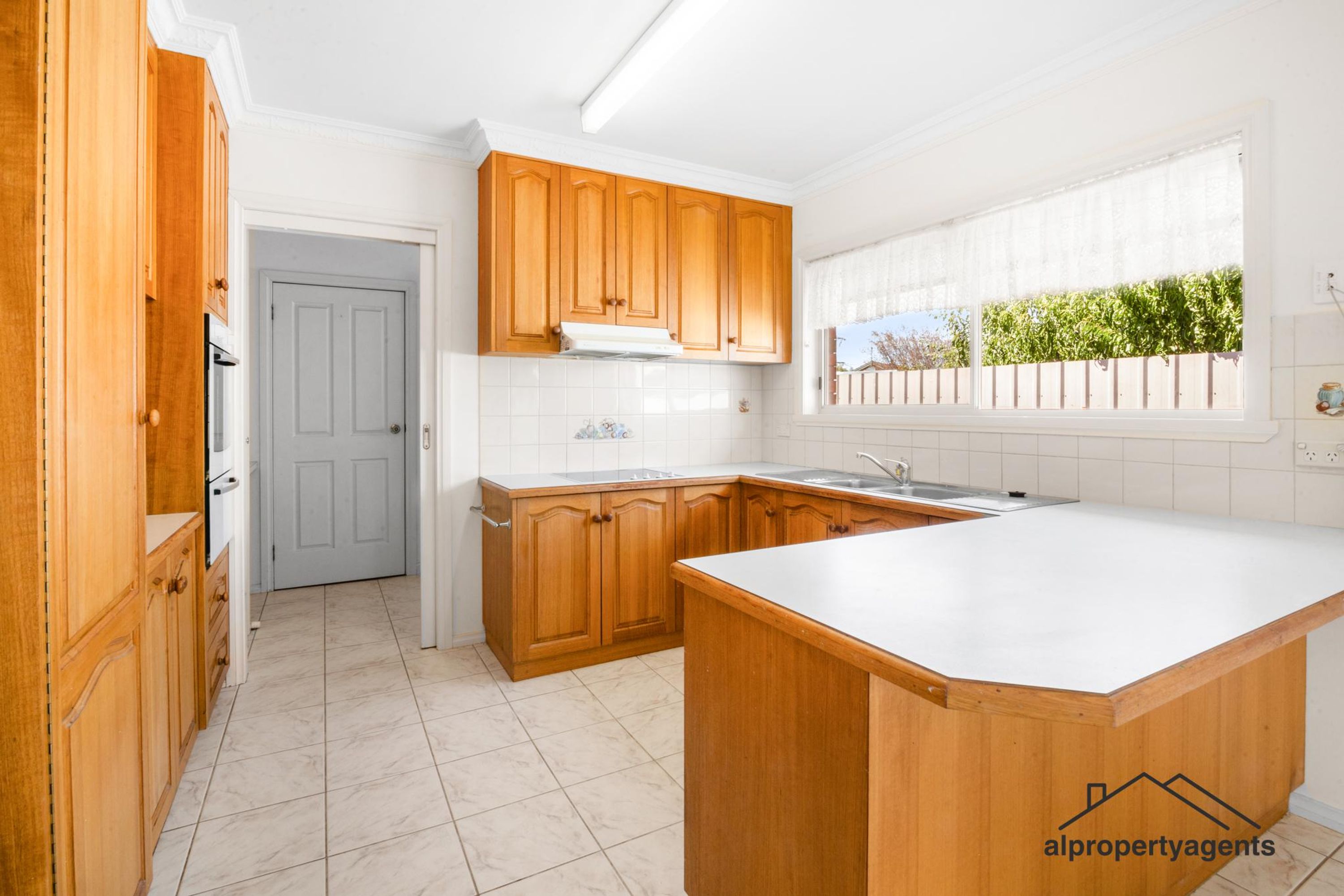 6 Spry Court, Horsham VIC 3400, Horsham - Thumbnail 3