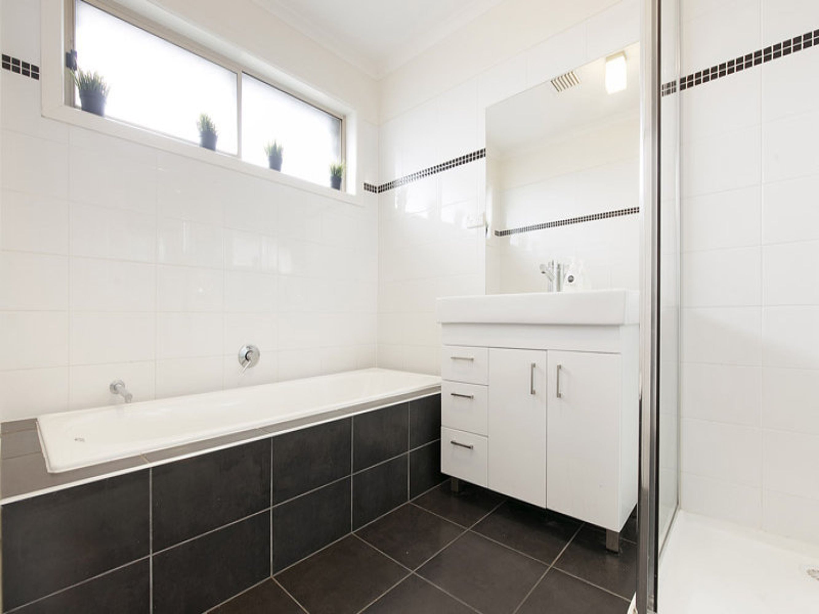 15 Kelvin Grove, Springvale - Thumbnail 6