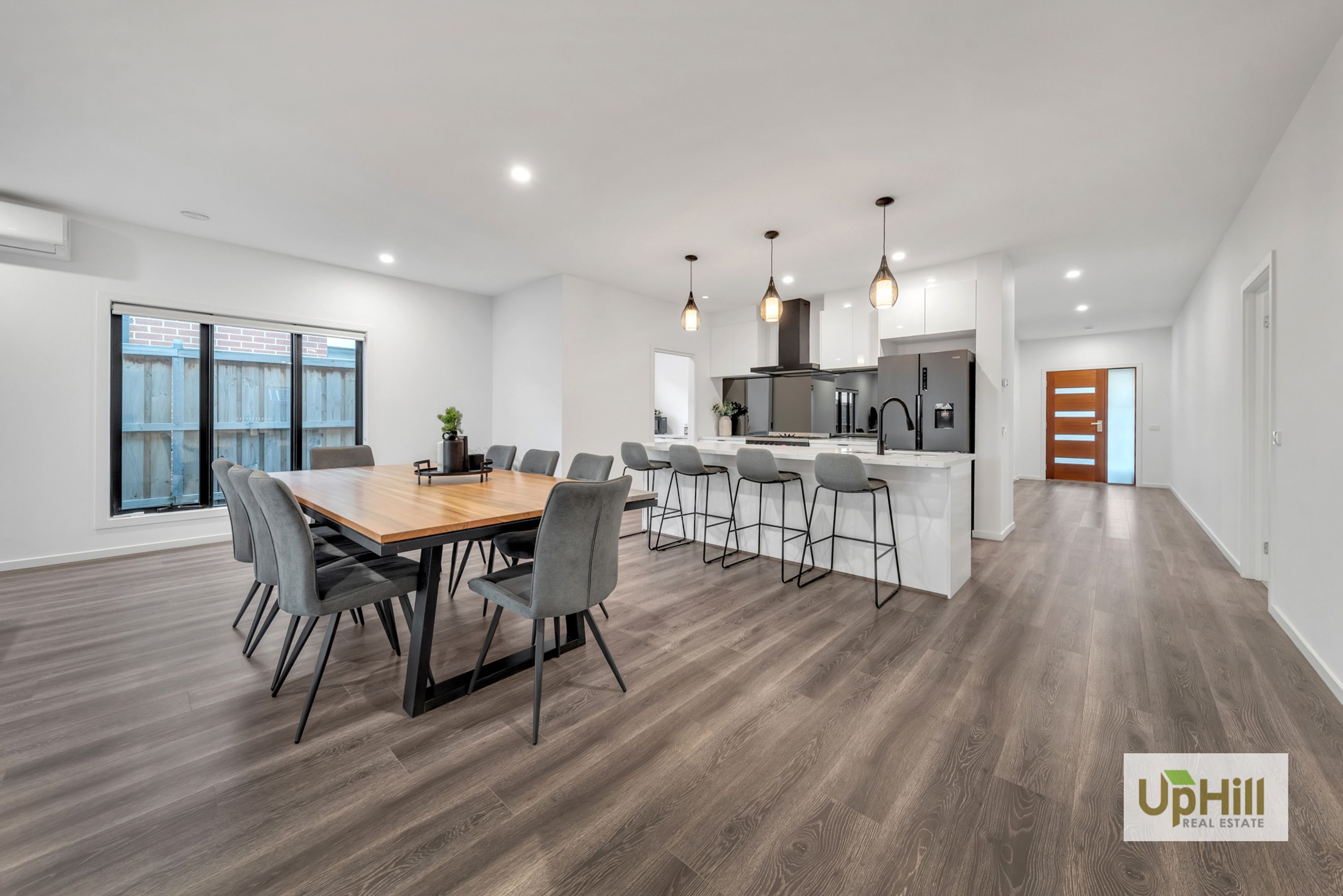 13 Vermillion Drive, Clyde North - Thumbnail 5