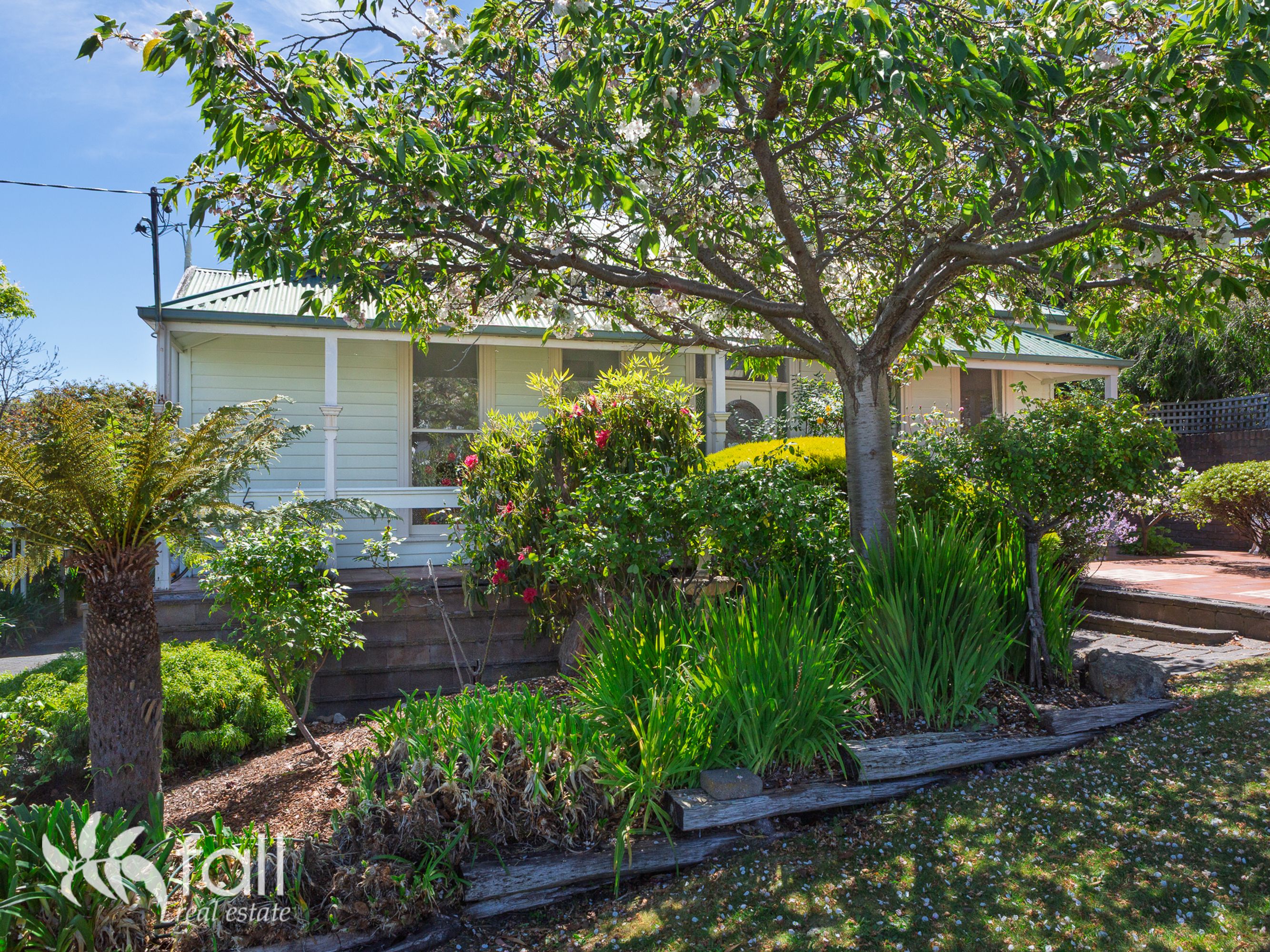 4 Thomas Street, Bellerive - Image 1