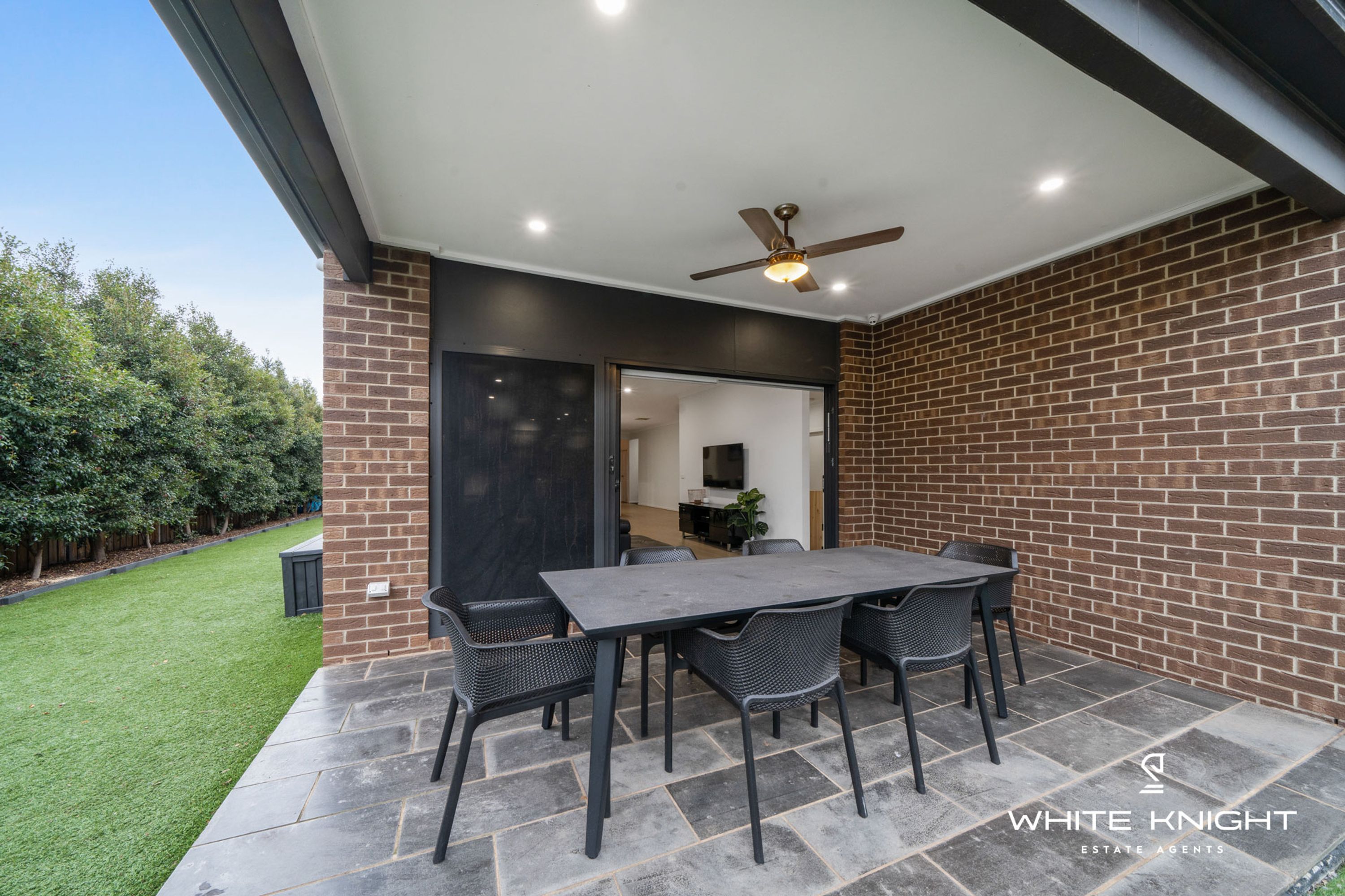17 Murray Place, Taylors Hill VIC 3037, Taylors Hill - Thumbnail 5