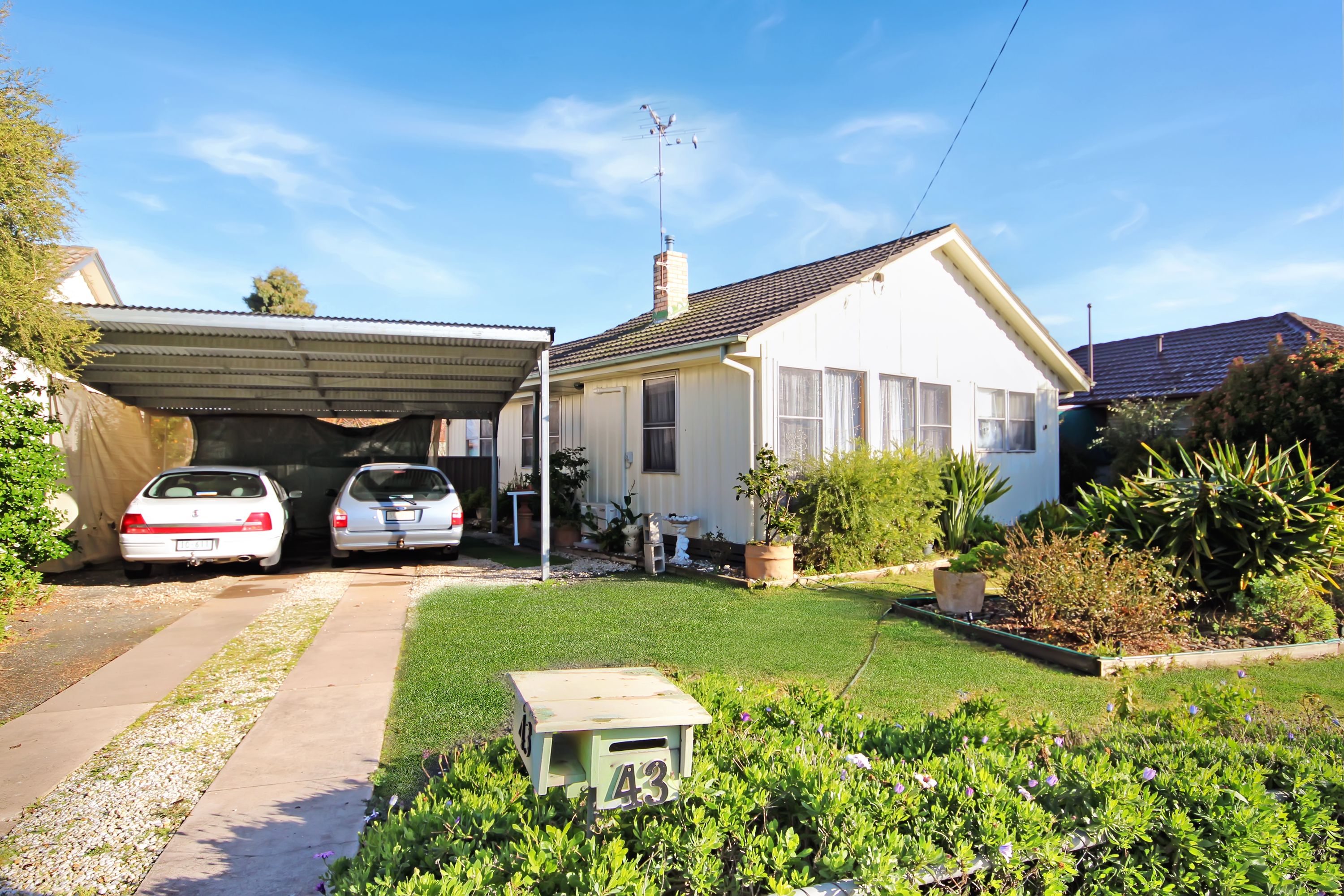 43 Albert Street, Horsham VIC 3400