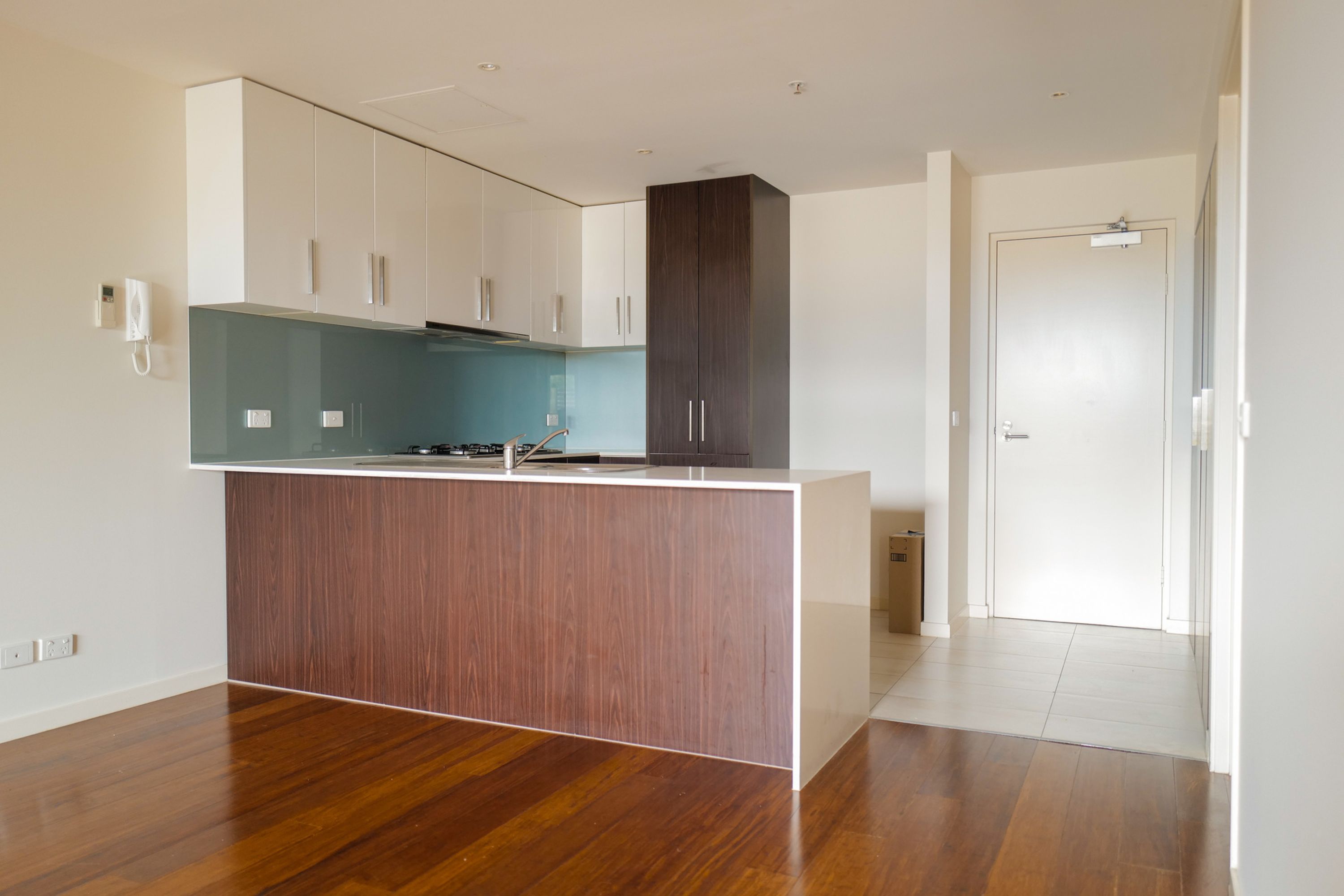 7A/800 Elgar Road, Doncaster - Thumbnail 3