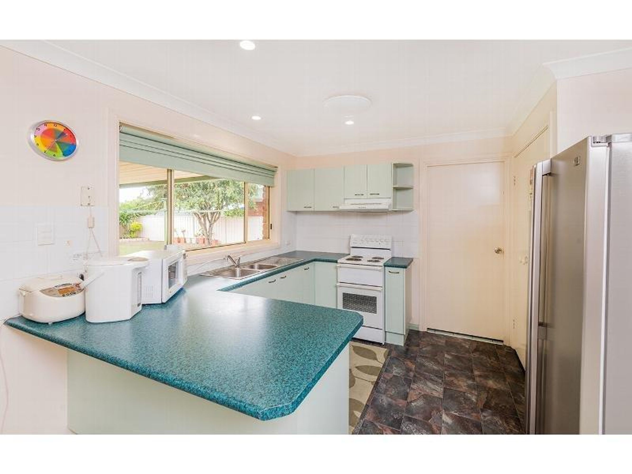 3 North Meadow Drive, Grafton - Thumbnail 4