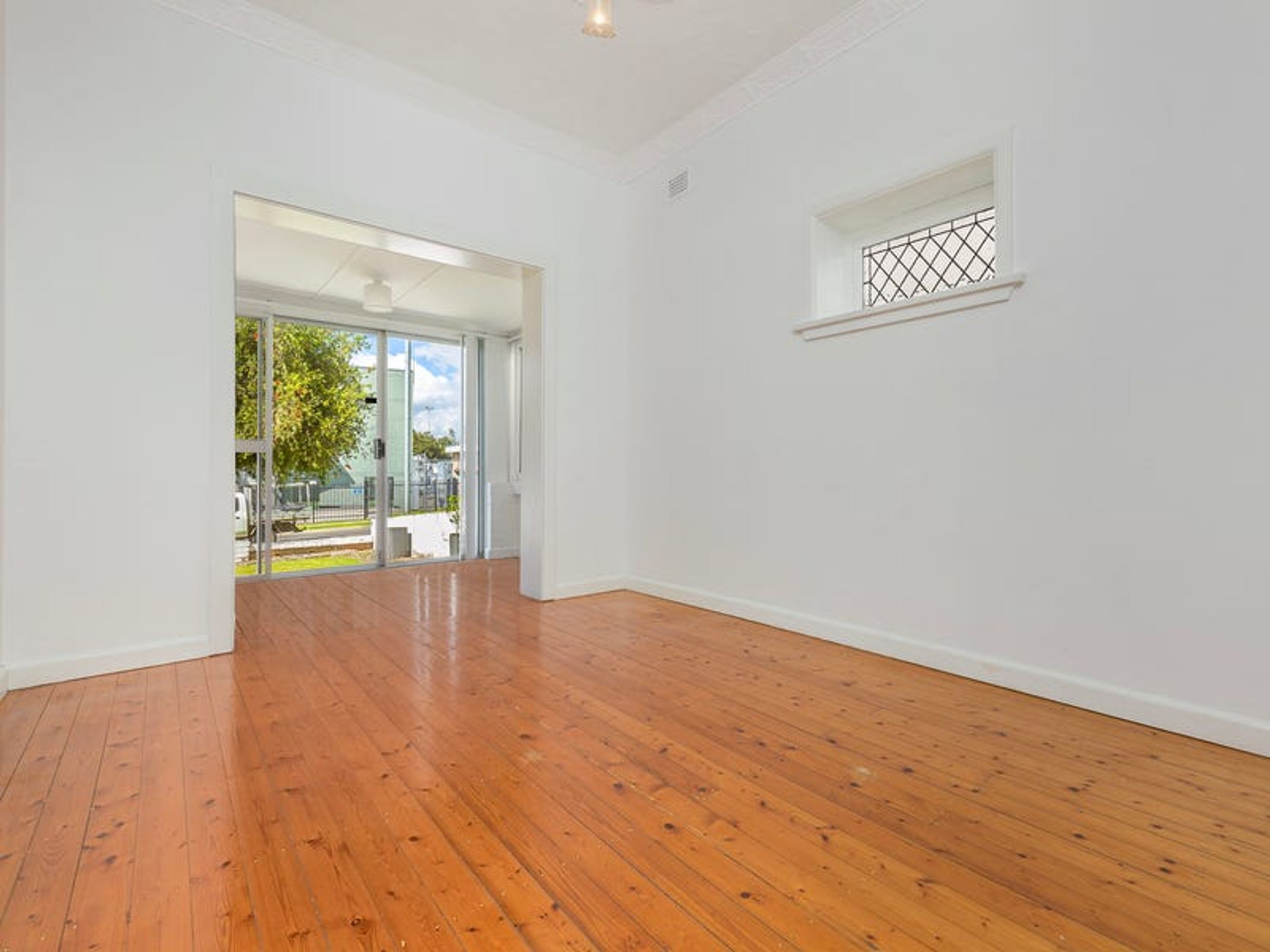 80 Bryant Street, Rockdale, NSW 2216, Rockdale - Thumbnail 5
