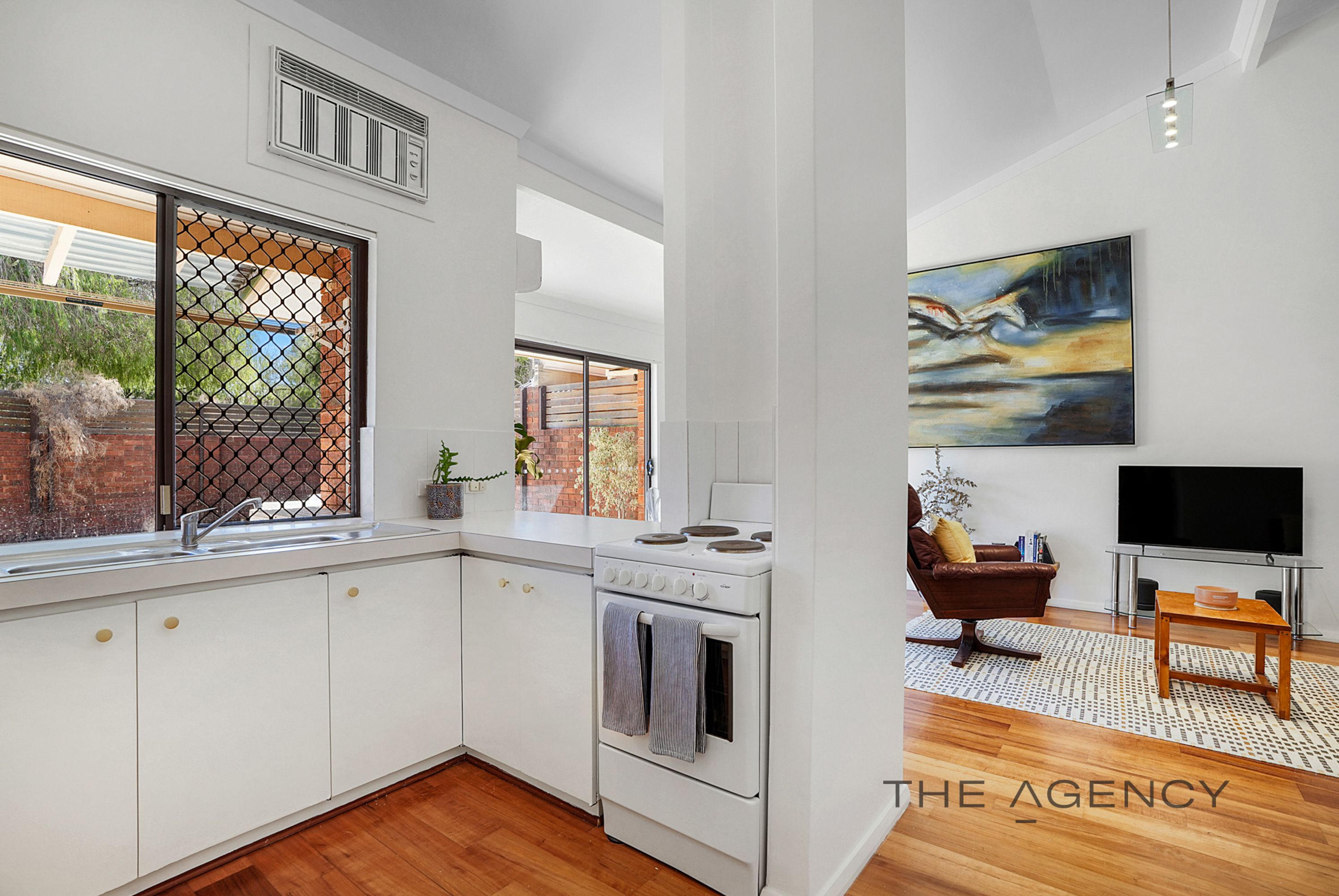 2/2/6 Mount Henry Road, Como - Thumbnail 4