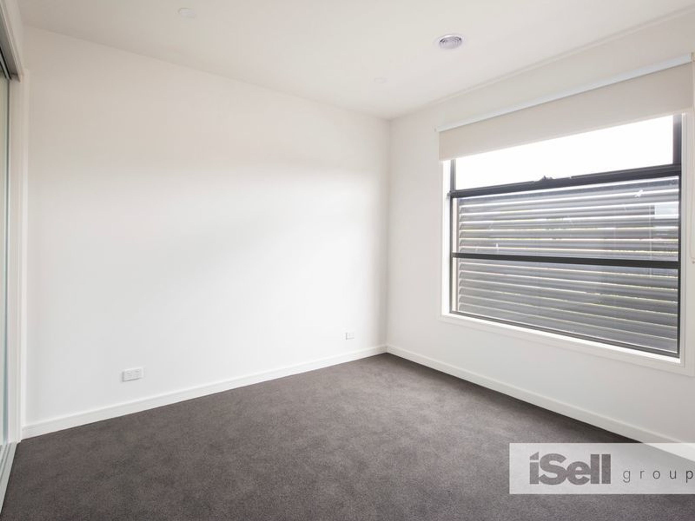 2/63 Royal Avenue, Springvale - Thumbnail 7