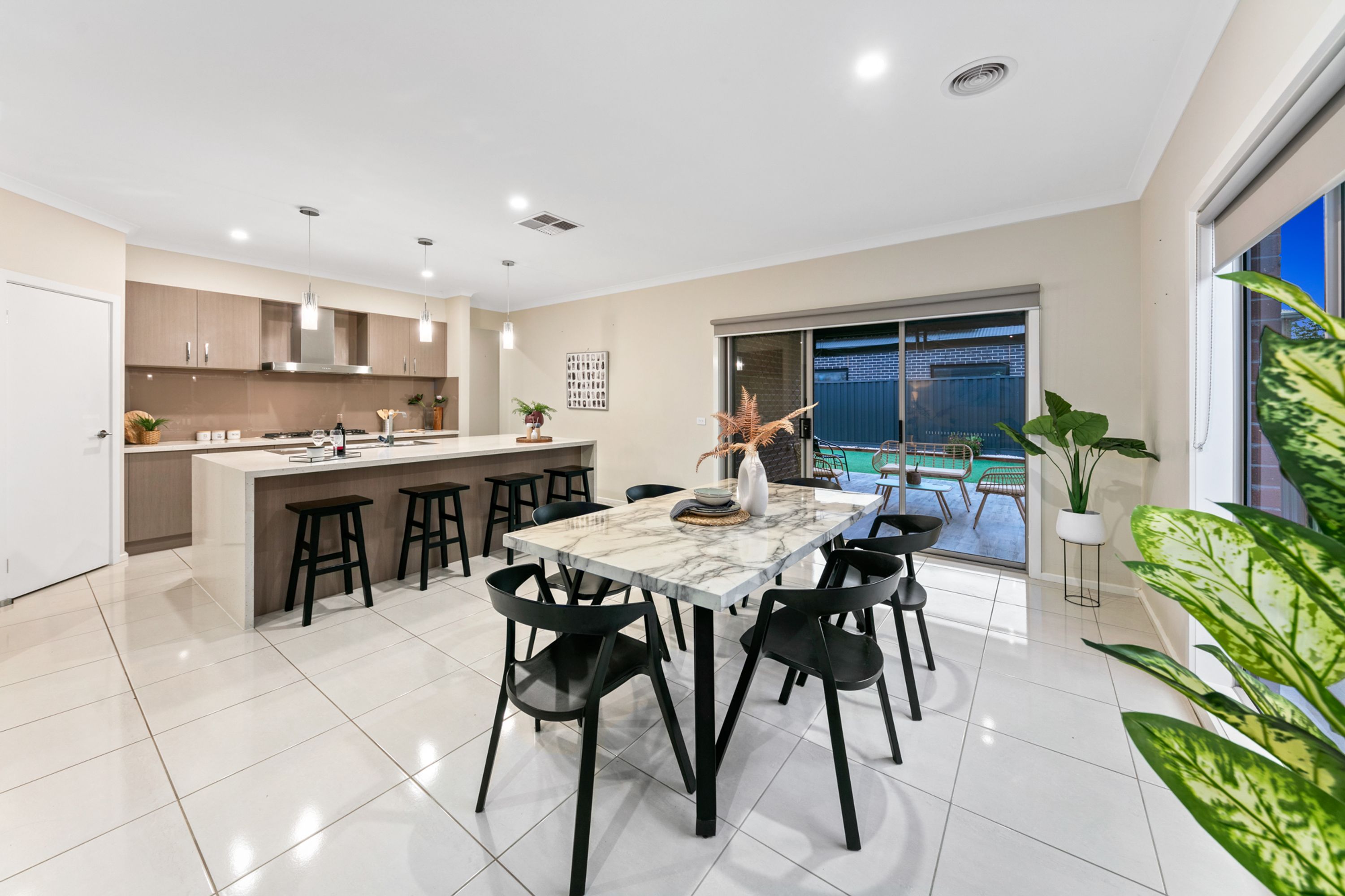 155 City Vista Court, Fraser Rise VIC 3336, Fraser Rise - Thumbnail 3