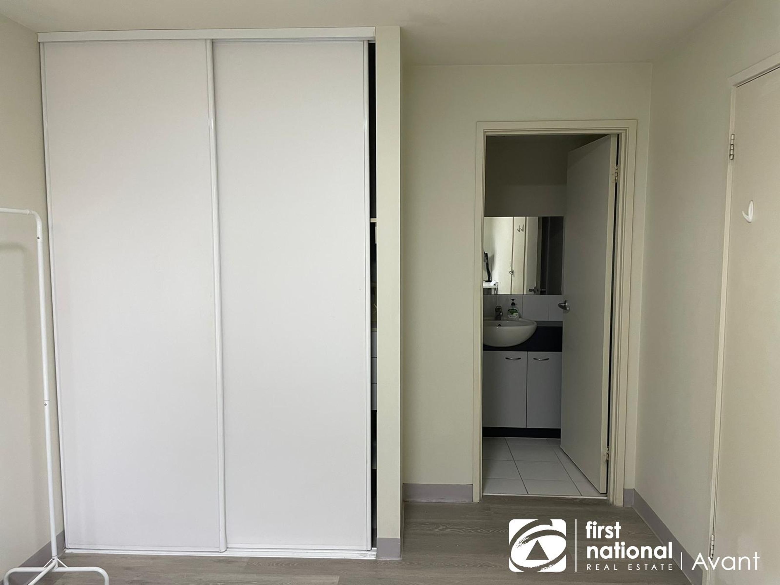 619/528 Swanston Street, Carlton - Thumbnail 3
