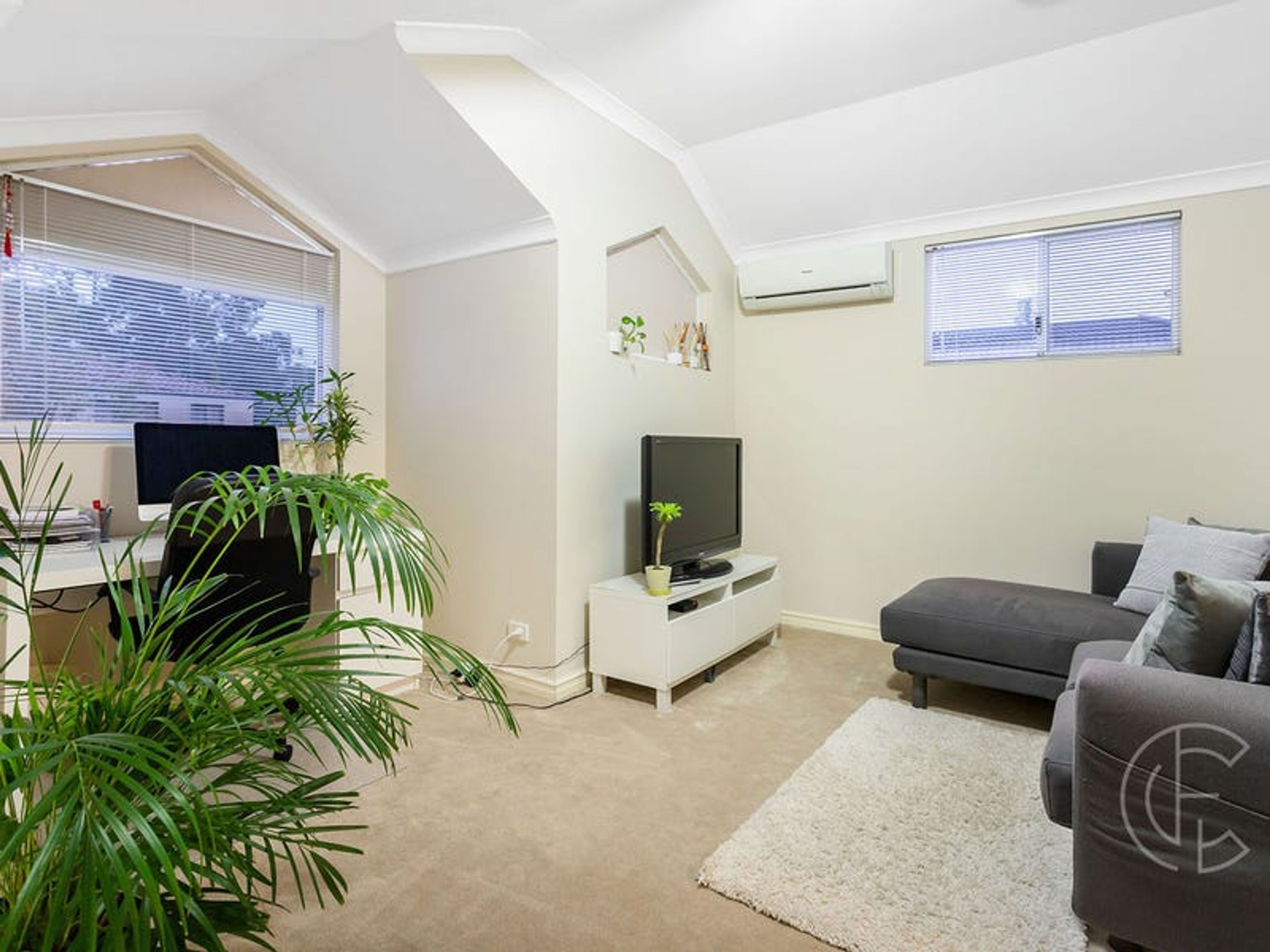 33 Honeyeater Circle, Wembley, WA 6014, Subiaco - Thumbnail 8