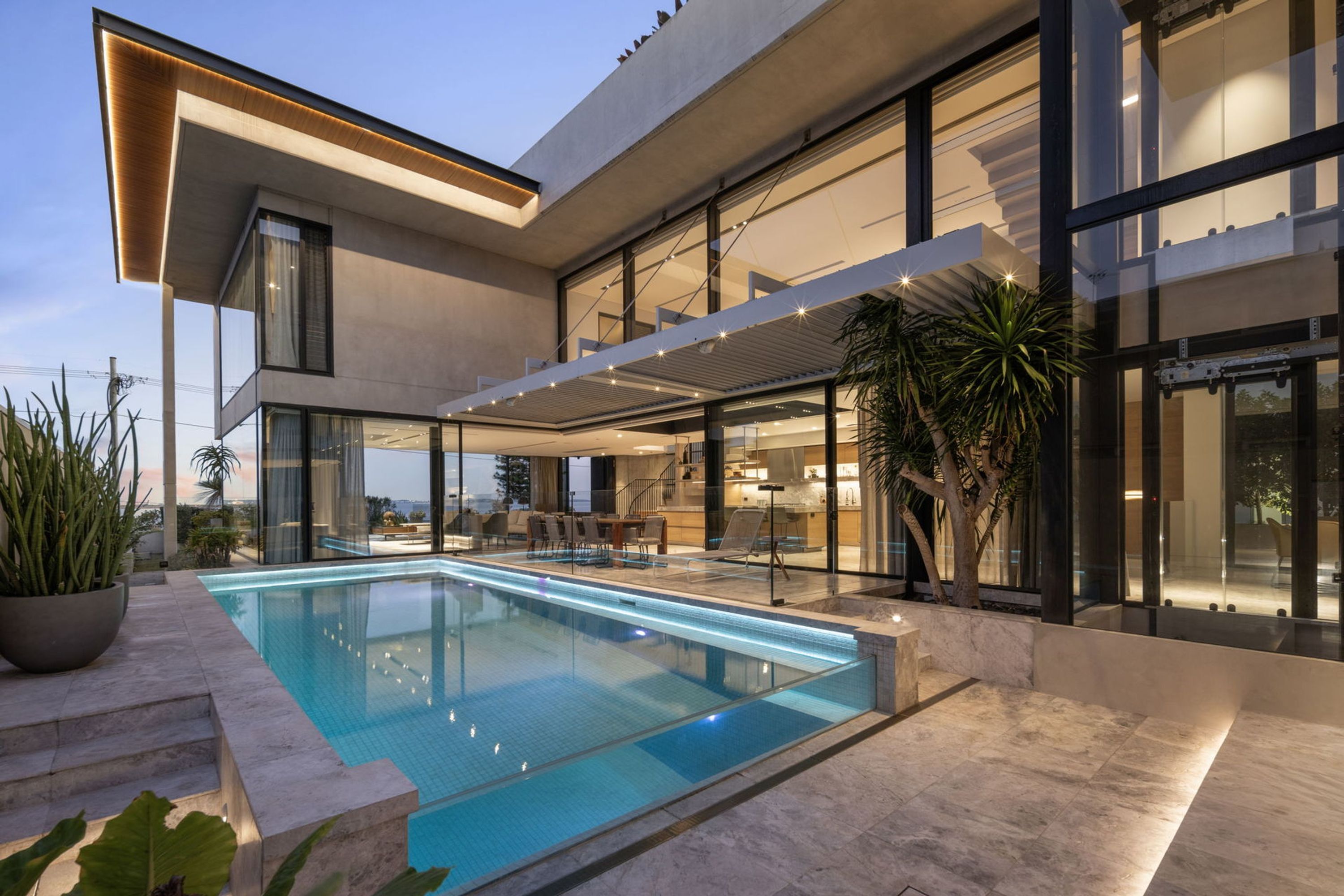 23 The Grand Parade, Brighton-Le-Sands - Image 1