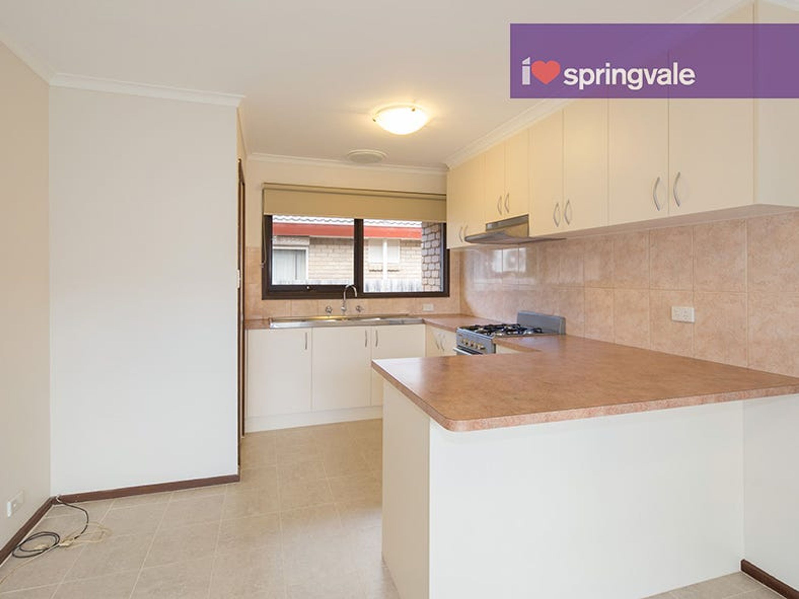77 Hillside Street, Springvale - Thumbnail 4