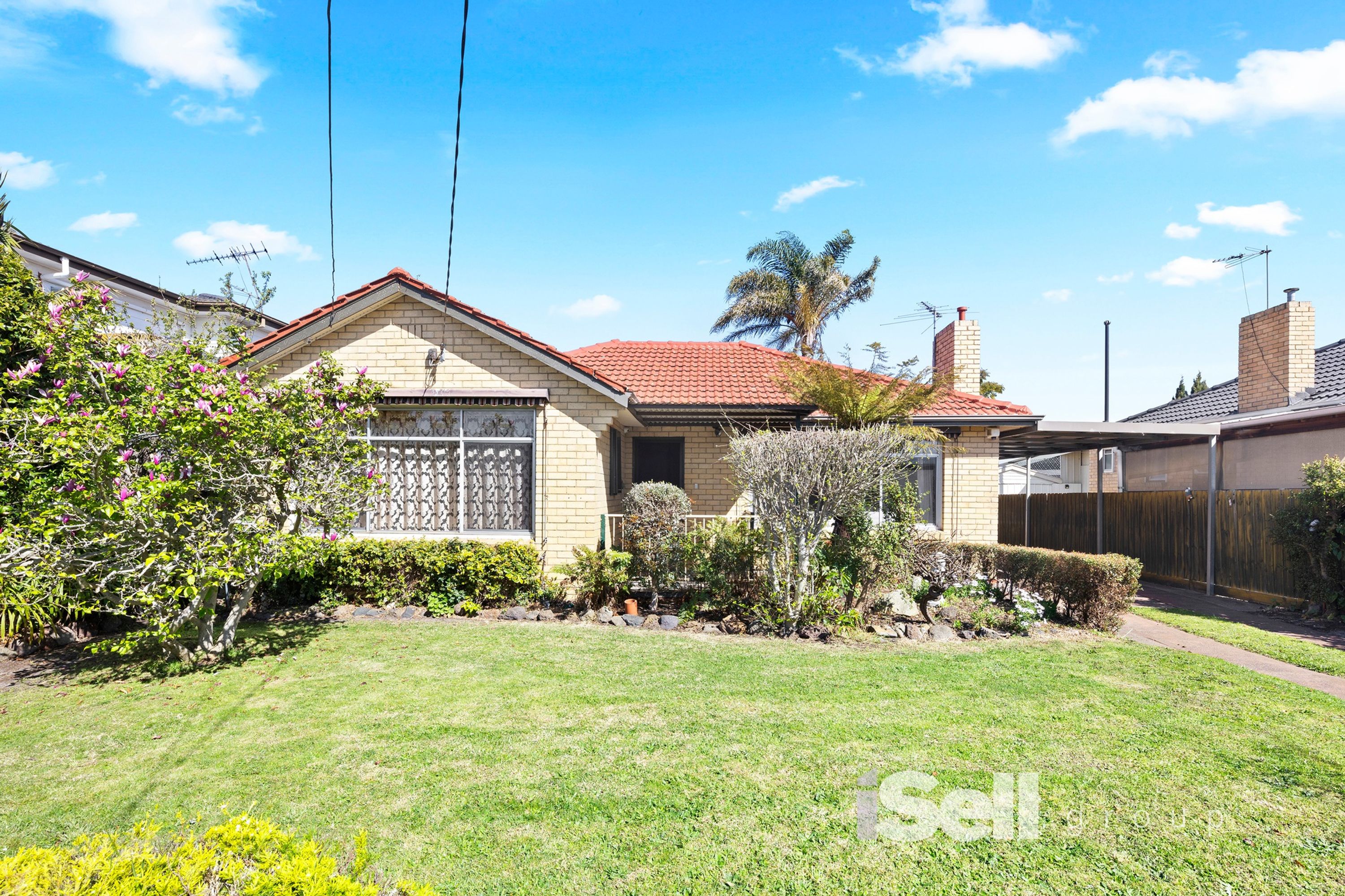 52 Heather Grove